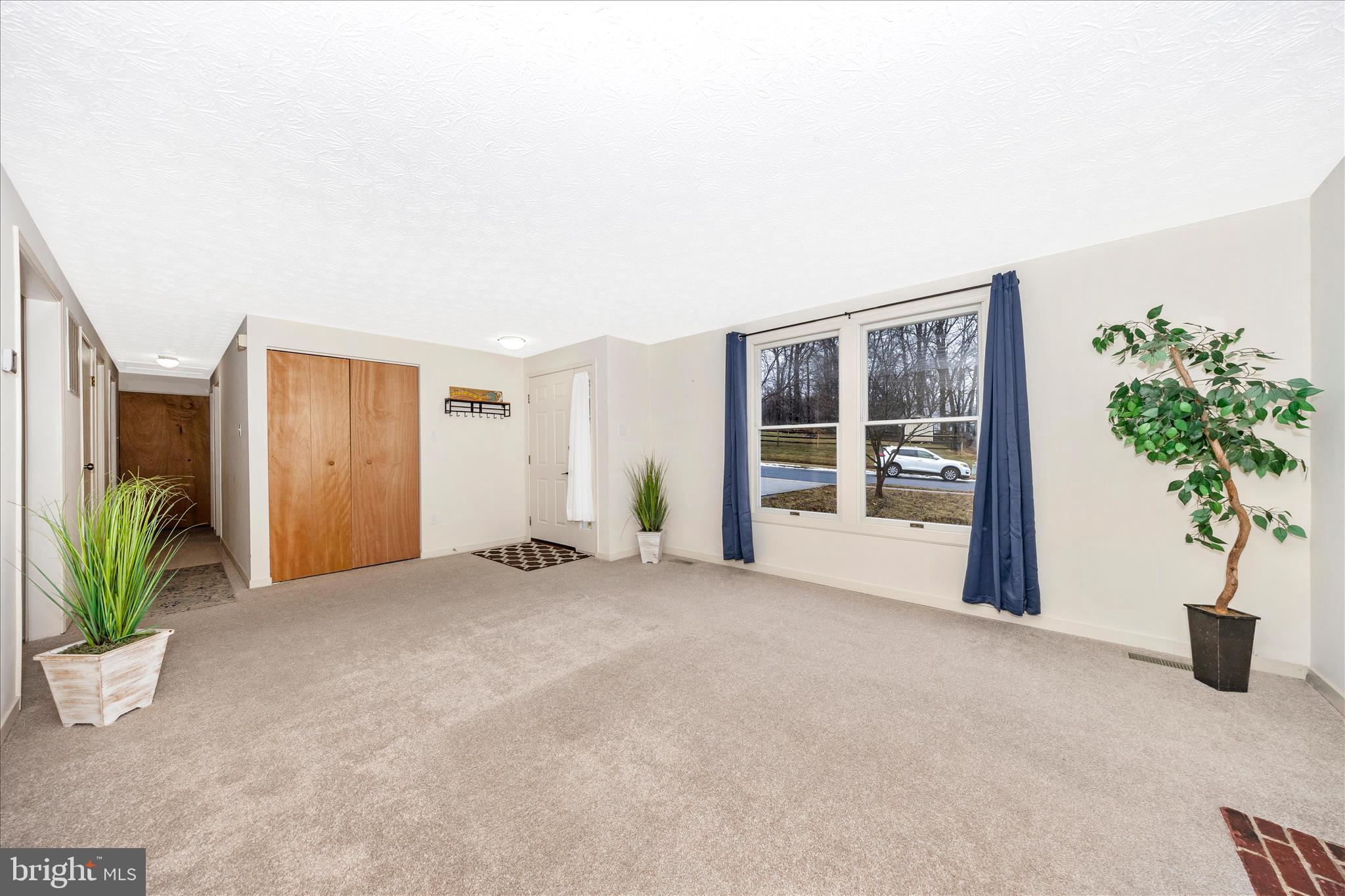 MT AIRY VILLAGE - Residential