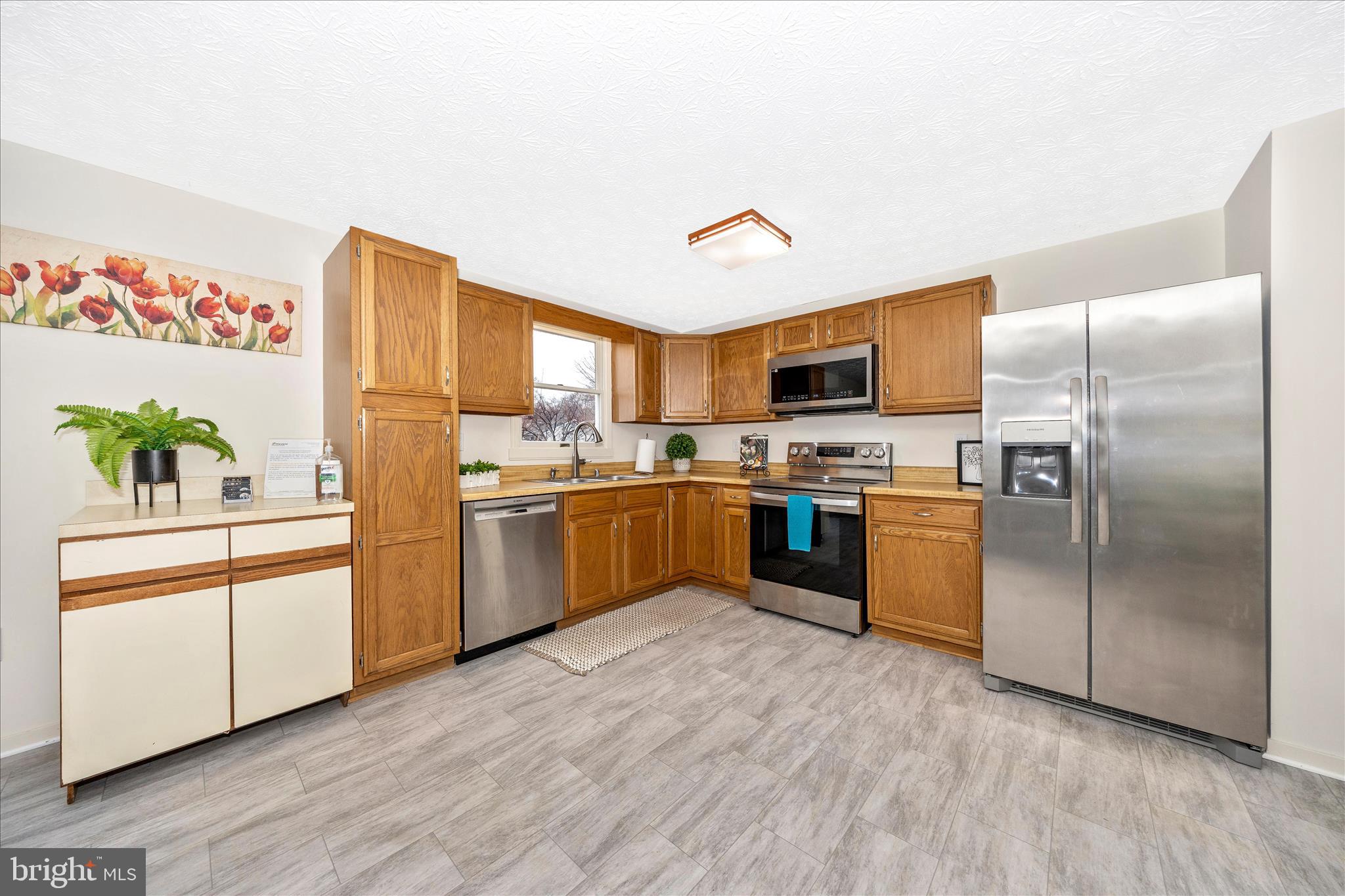 MT AIRY VILLAGE - Residential