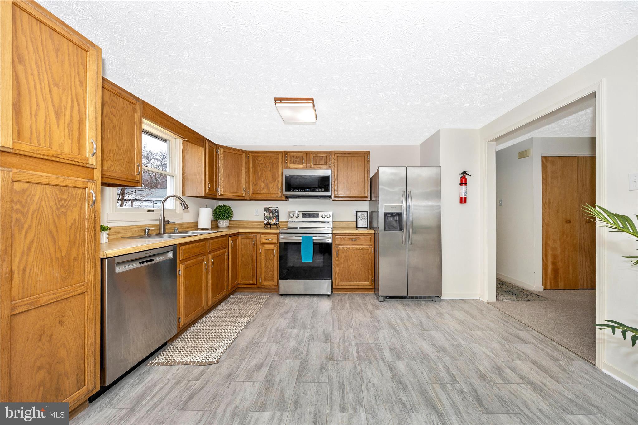 MT AIRY VILLAGE - Residential