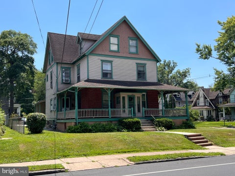Multifamily For Sale - 28-30 W Greenwood Avenue<br/> Delaware County, LANSDOWNE, PA 19050