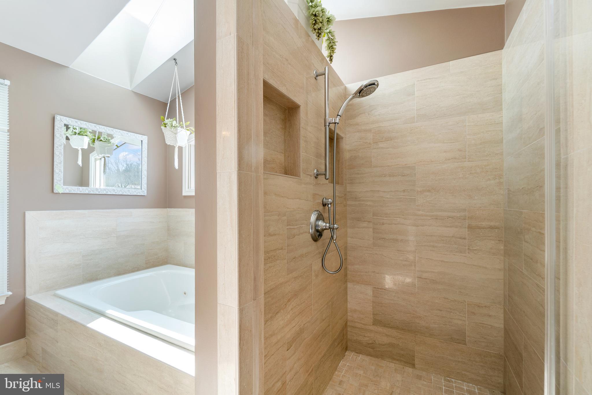 CHERRYWOOD - Residential