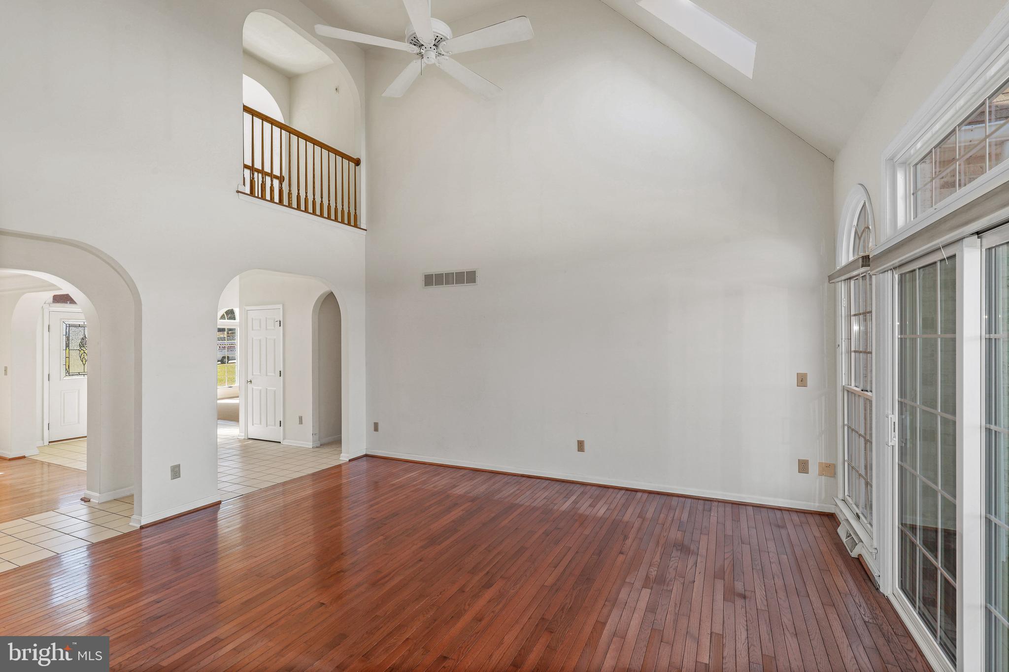 TODD LAKES - Residential