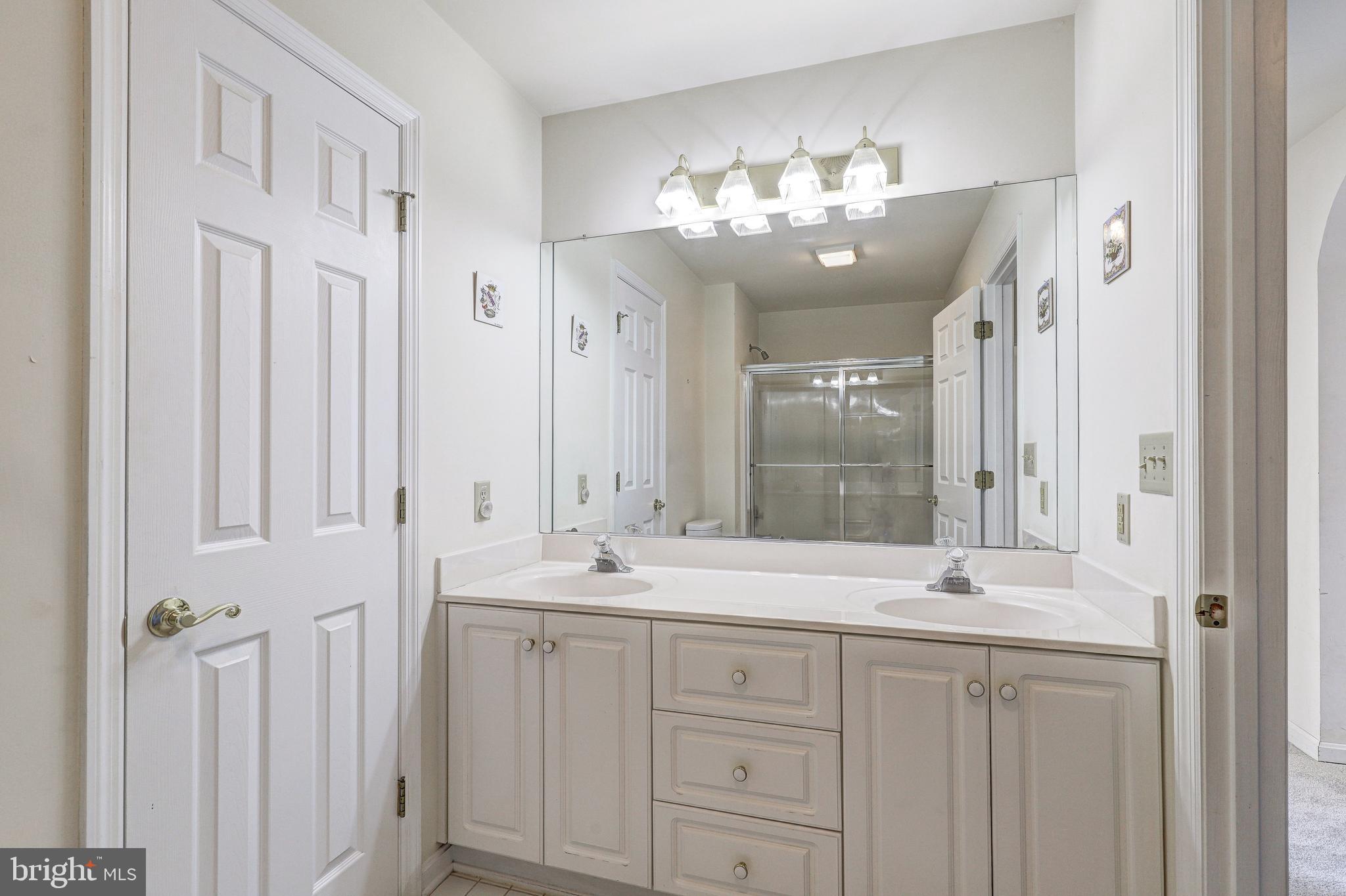 TODD LAKES - Residential