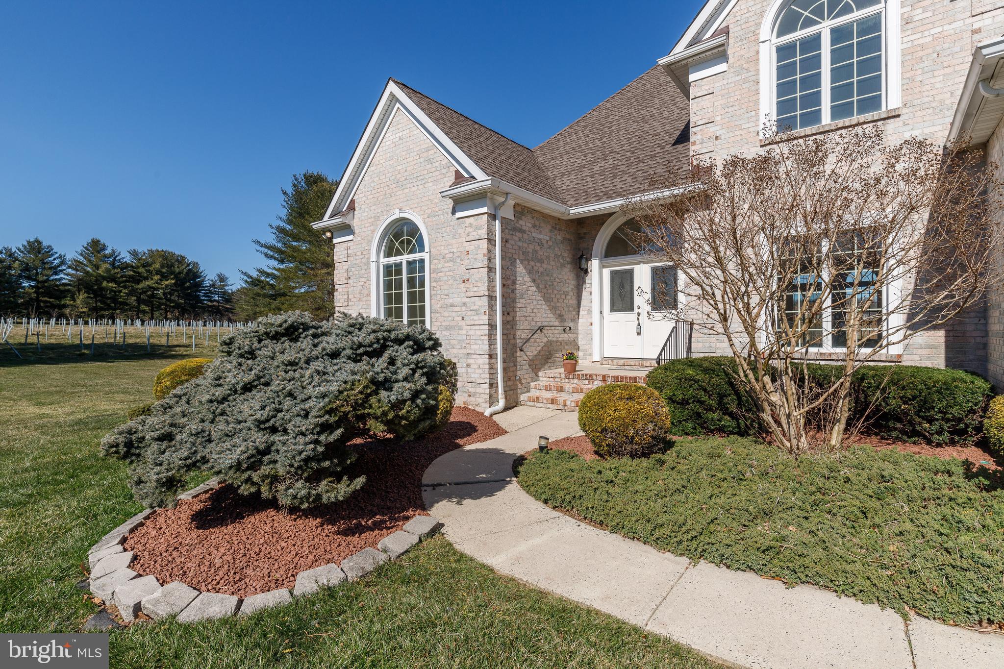 TODD LAKES - Residential