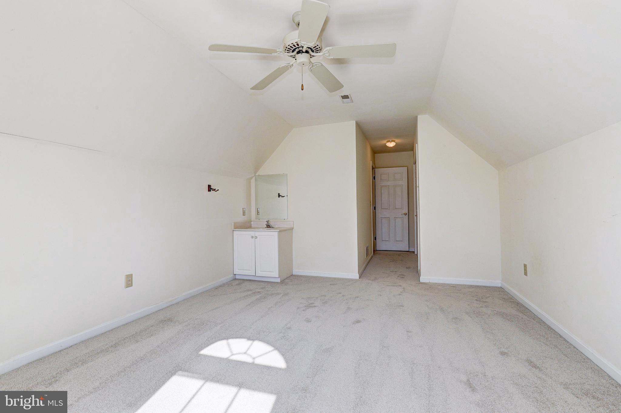 TODD LAKES - Residential