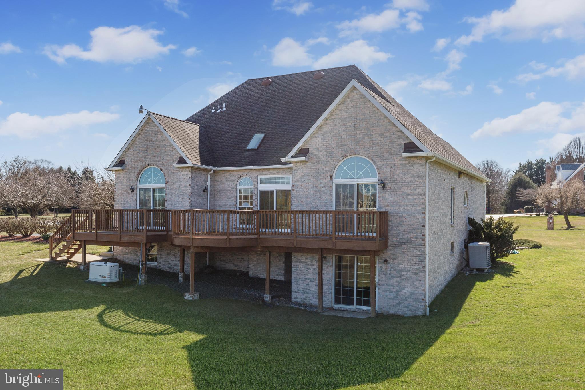 TODD LAKES - Residential