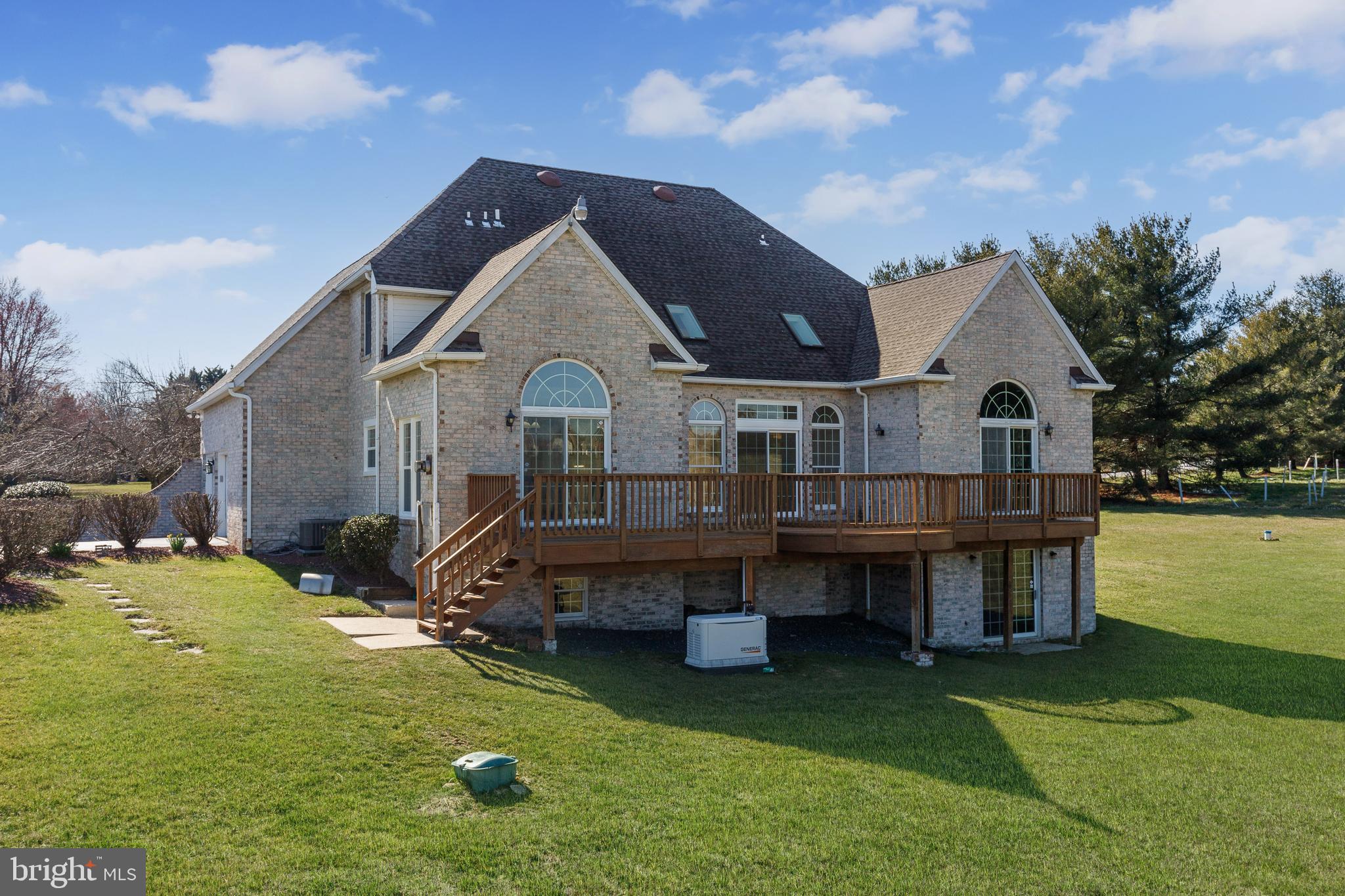 TODD LAKES - Residential