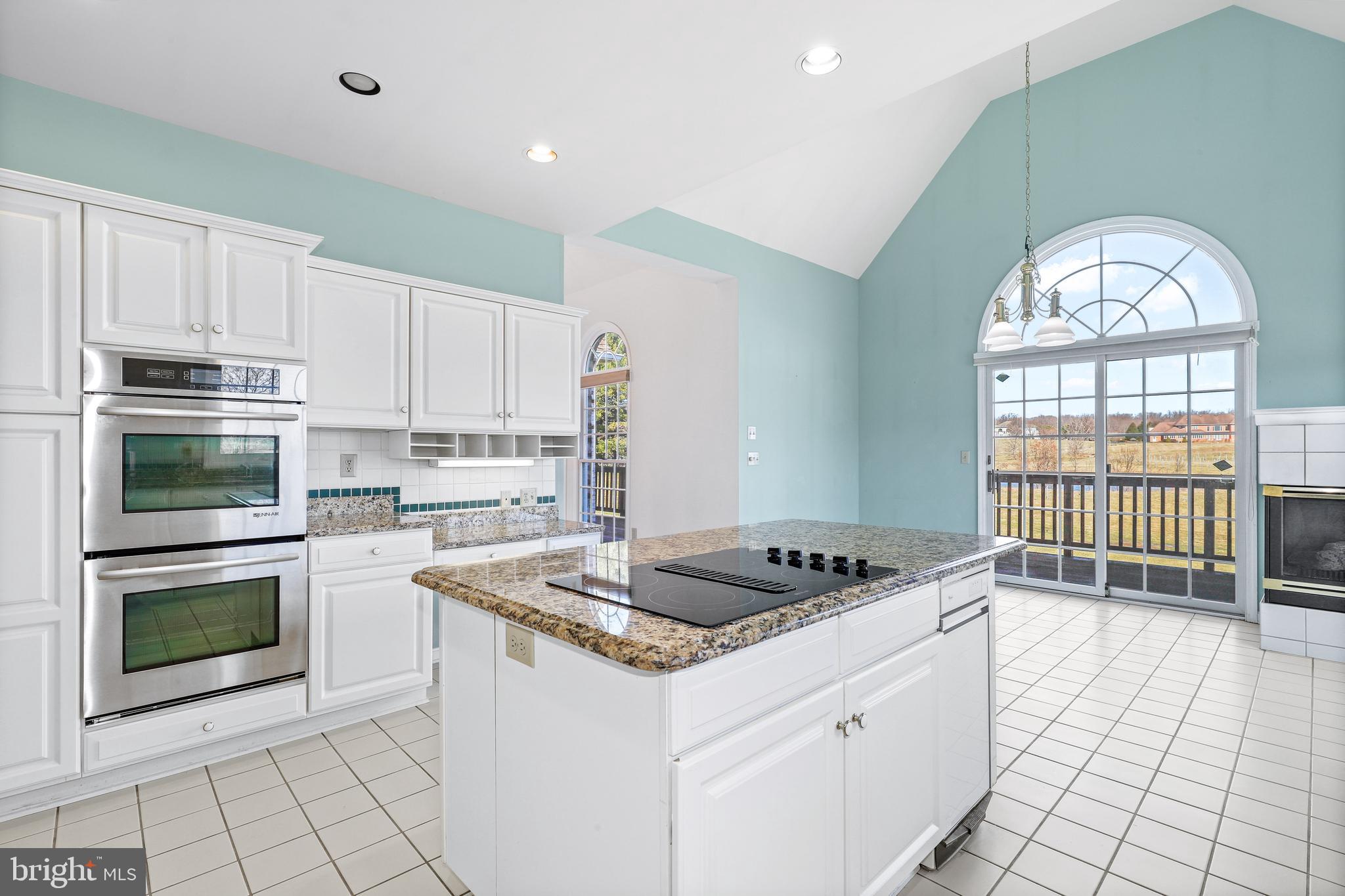 TODD LAKES - Residential