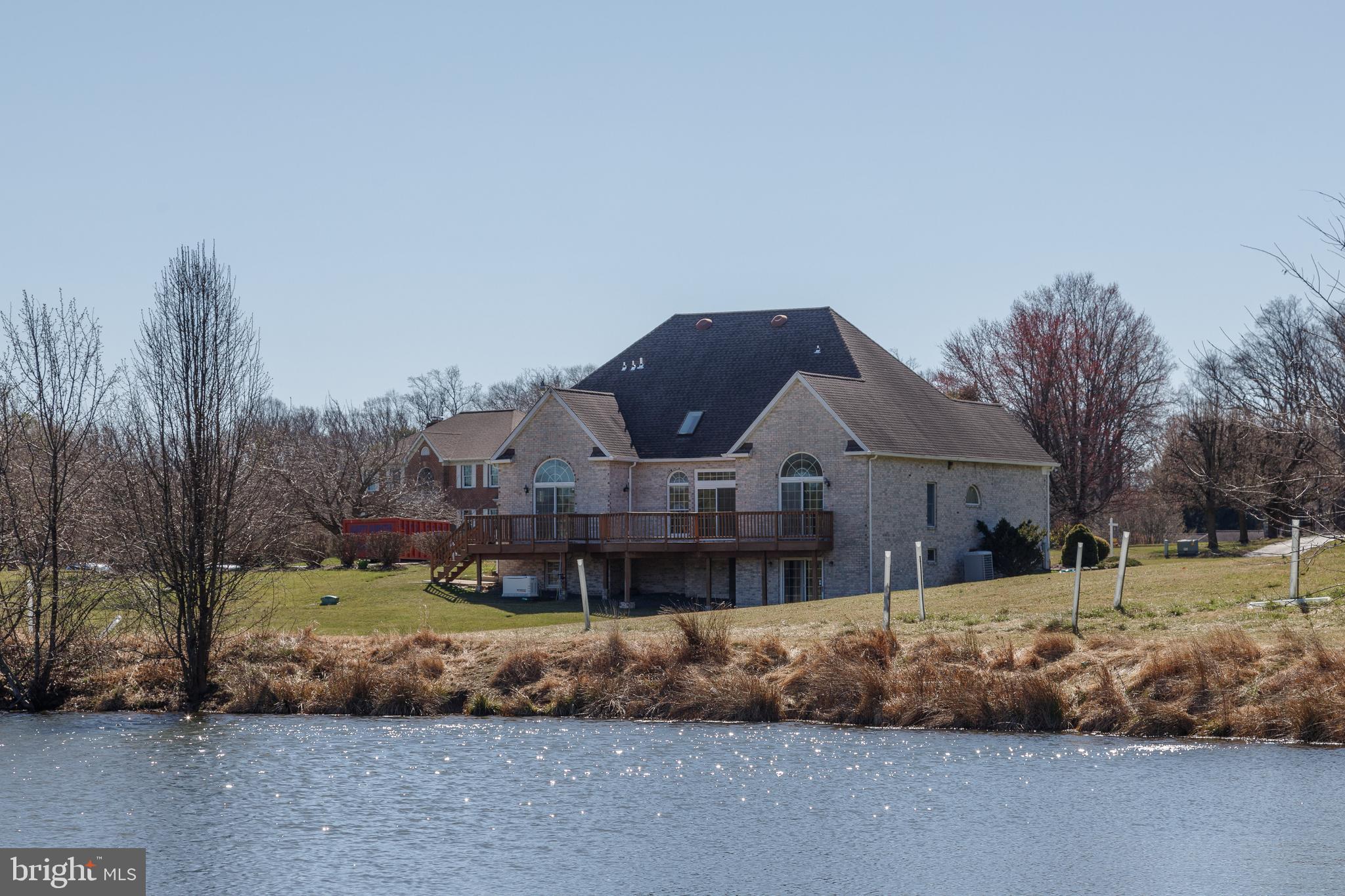 TODD LAKES - Residential