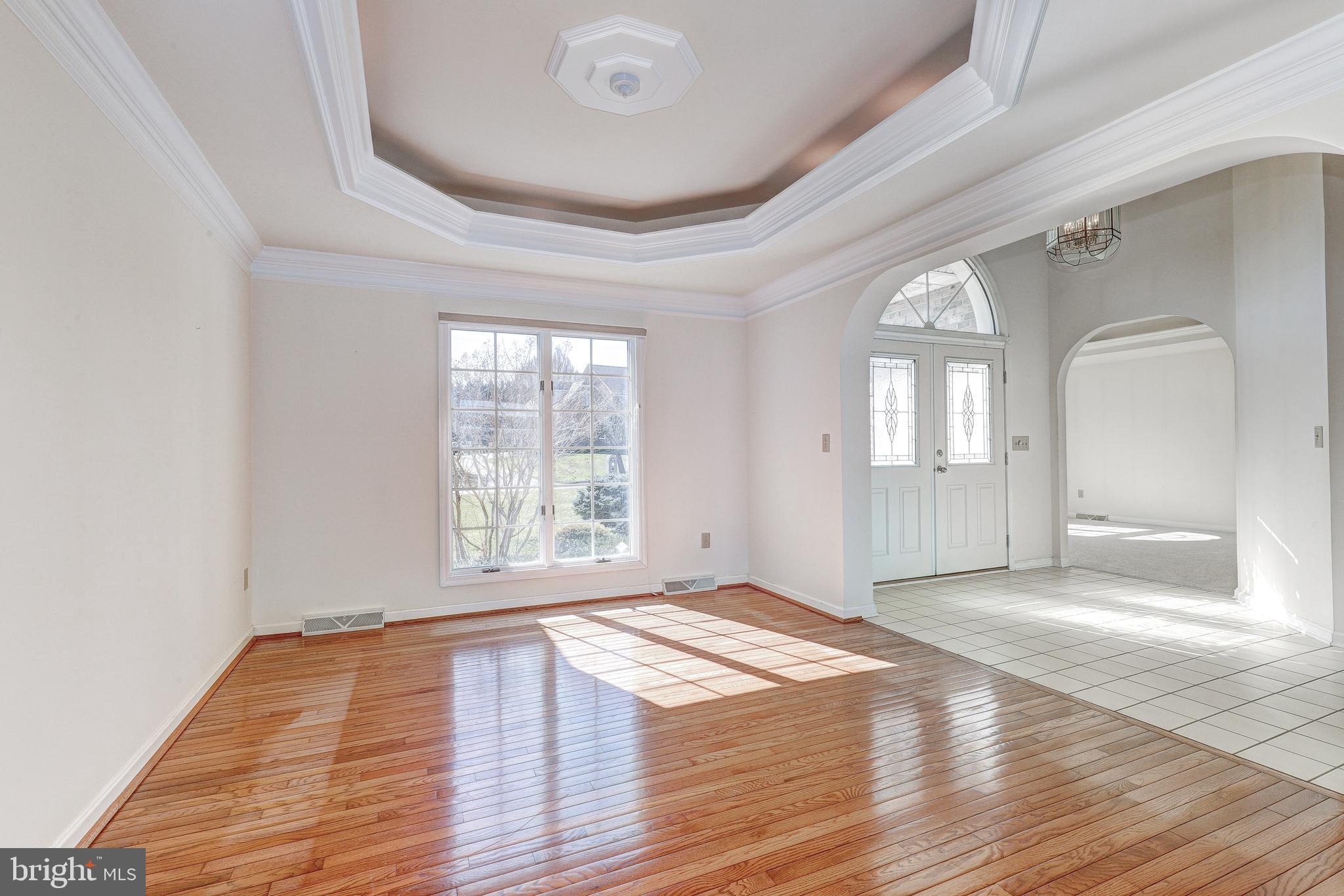 TODD LAKES - Residential