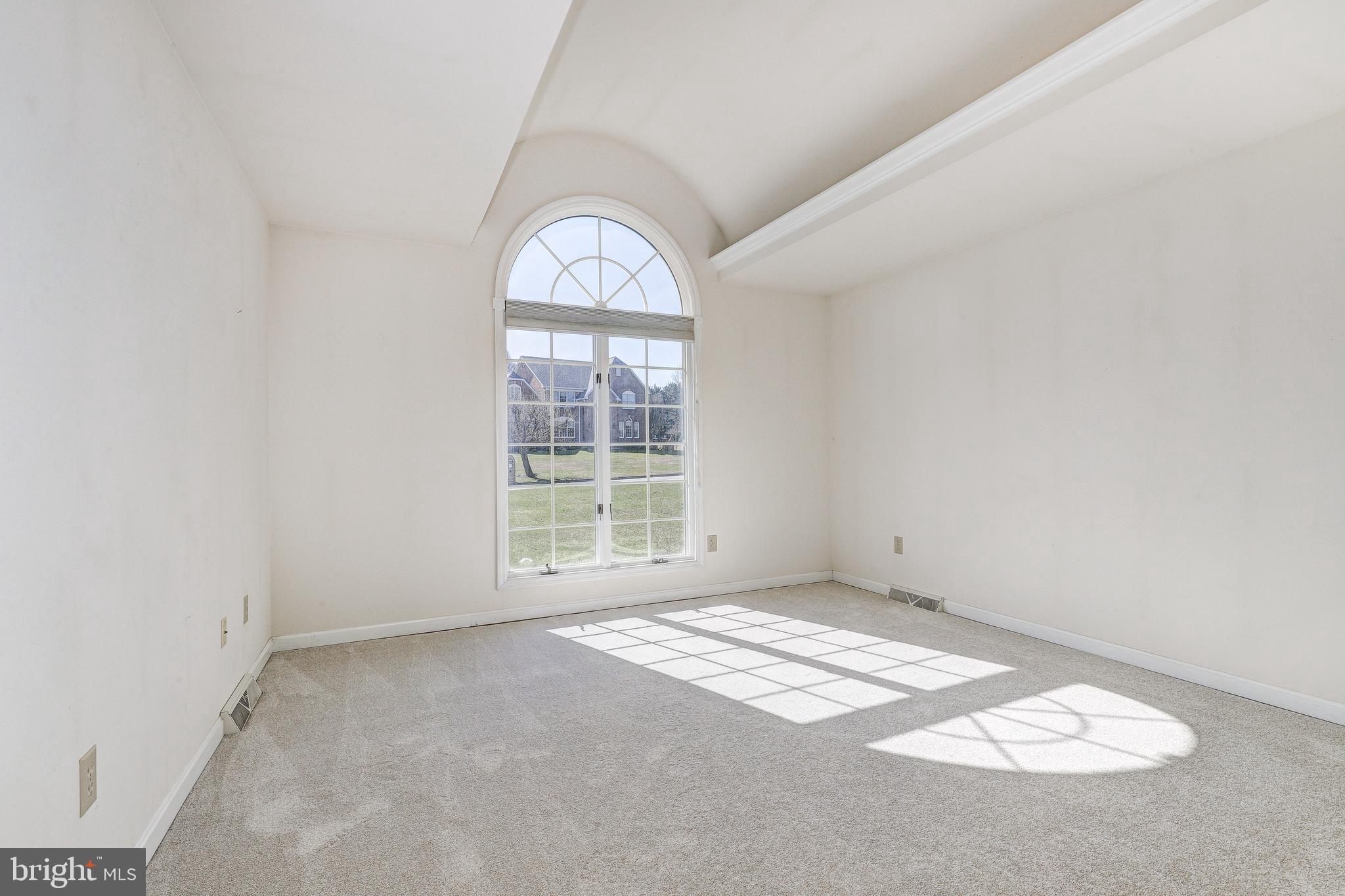 TODD LAKES - Residential