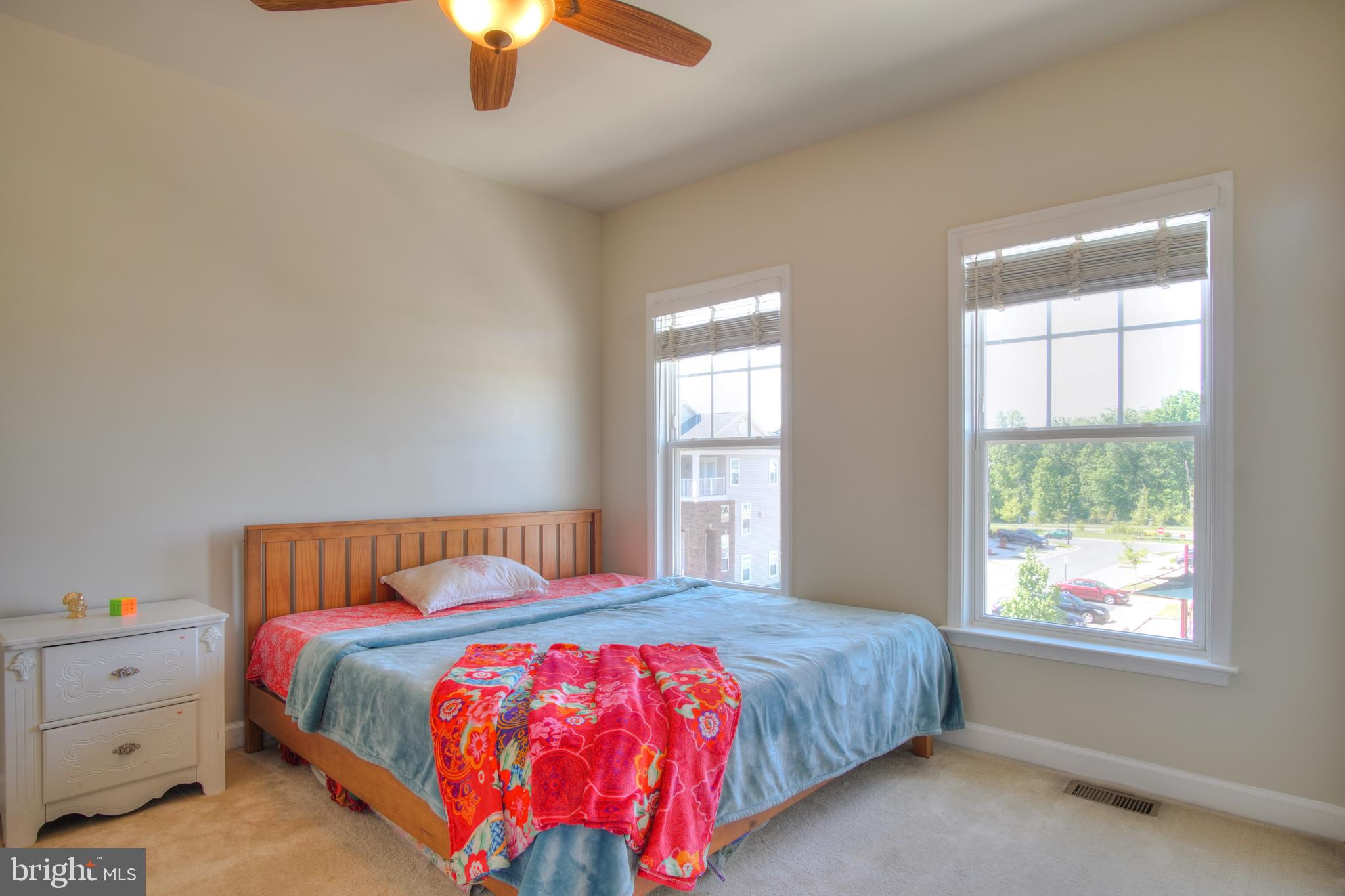 BELMONT RUN - Residential Lease