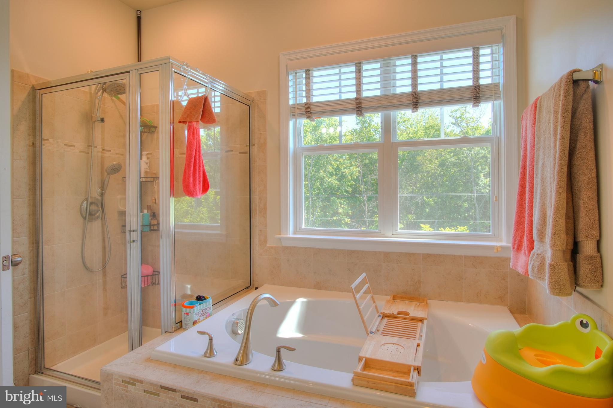 BELMONT RUN - Residential Lease