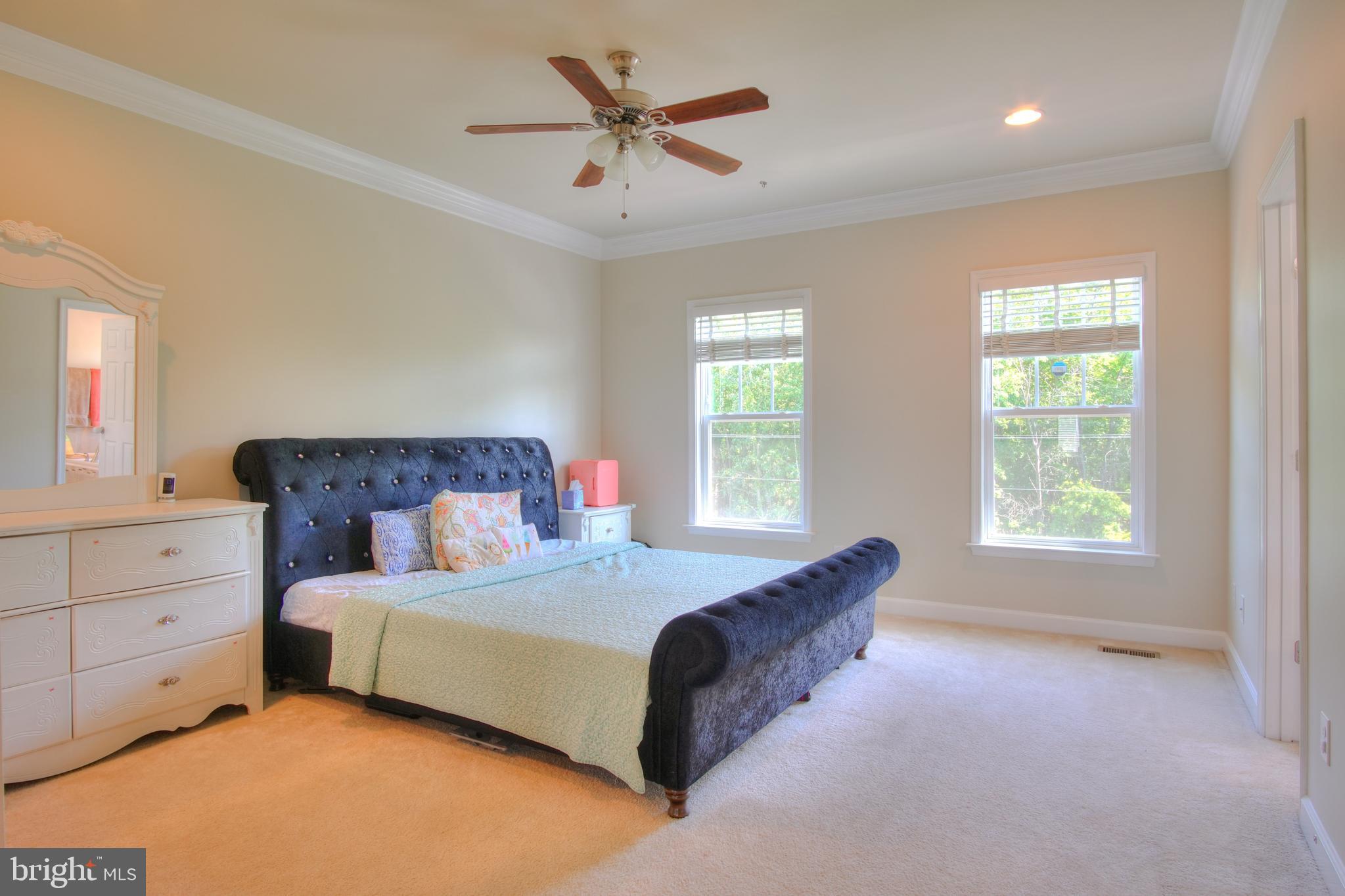 BELMONT RUN - Residential Lease