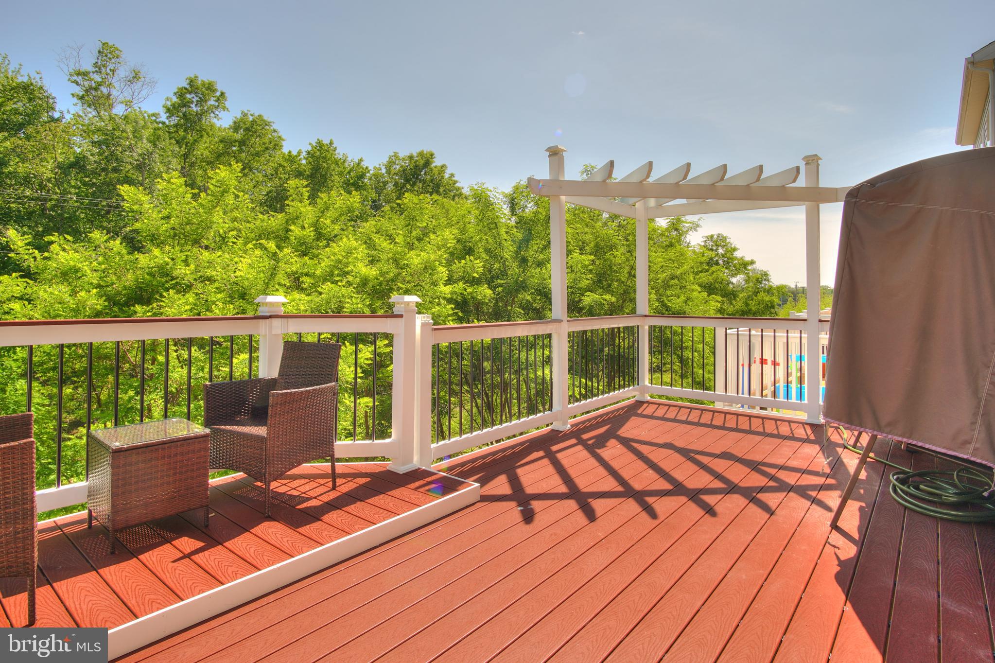 BELMONT RUN - Residential Lease