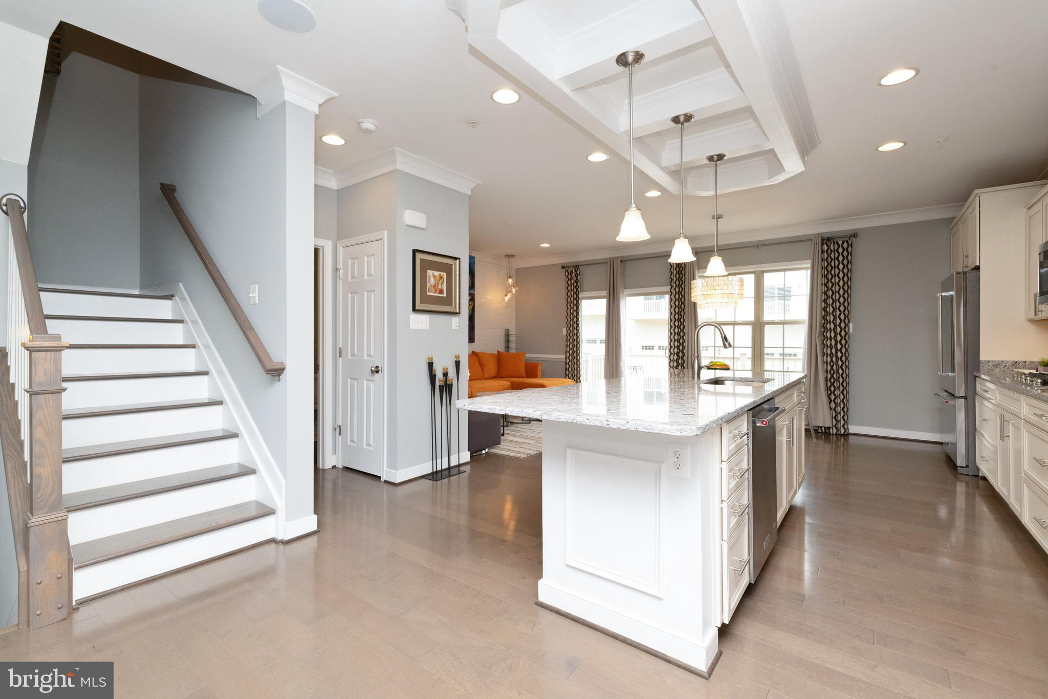 HUNT VALLEY OVERLOOK - Residential