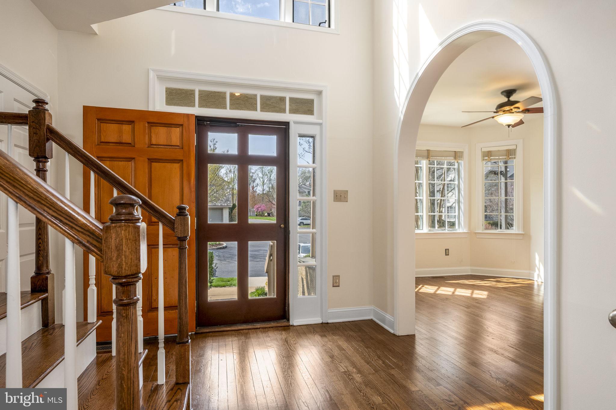 CAMBRIDGE CHASE - Residential