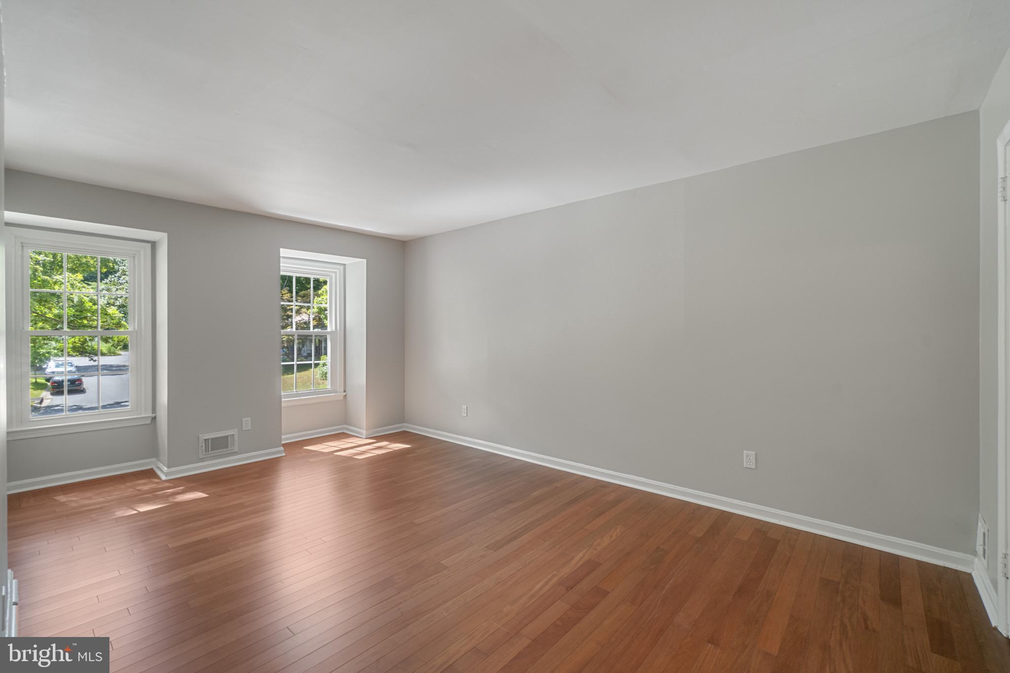 STEVENS FOREST - Residential