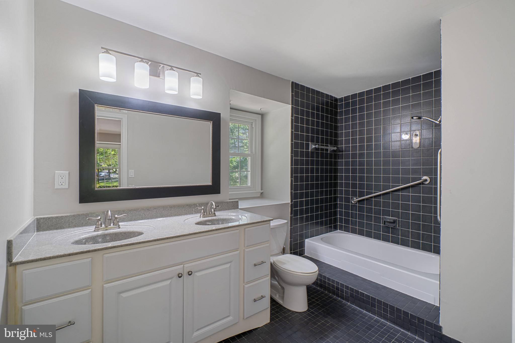 STEVENS FOREST - Residential