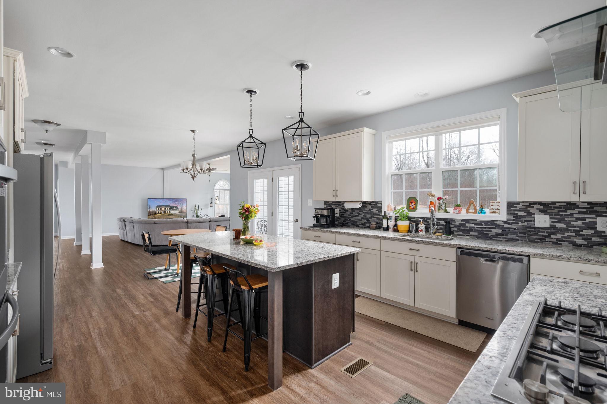 ROBERTS RUN - Residential Lease