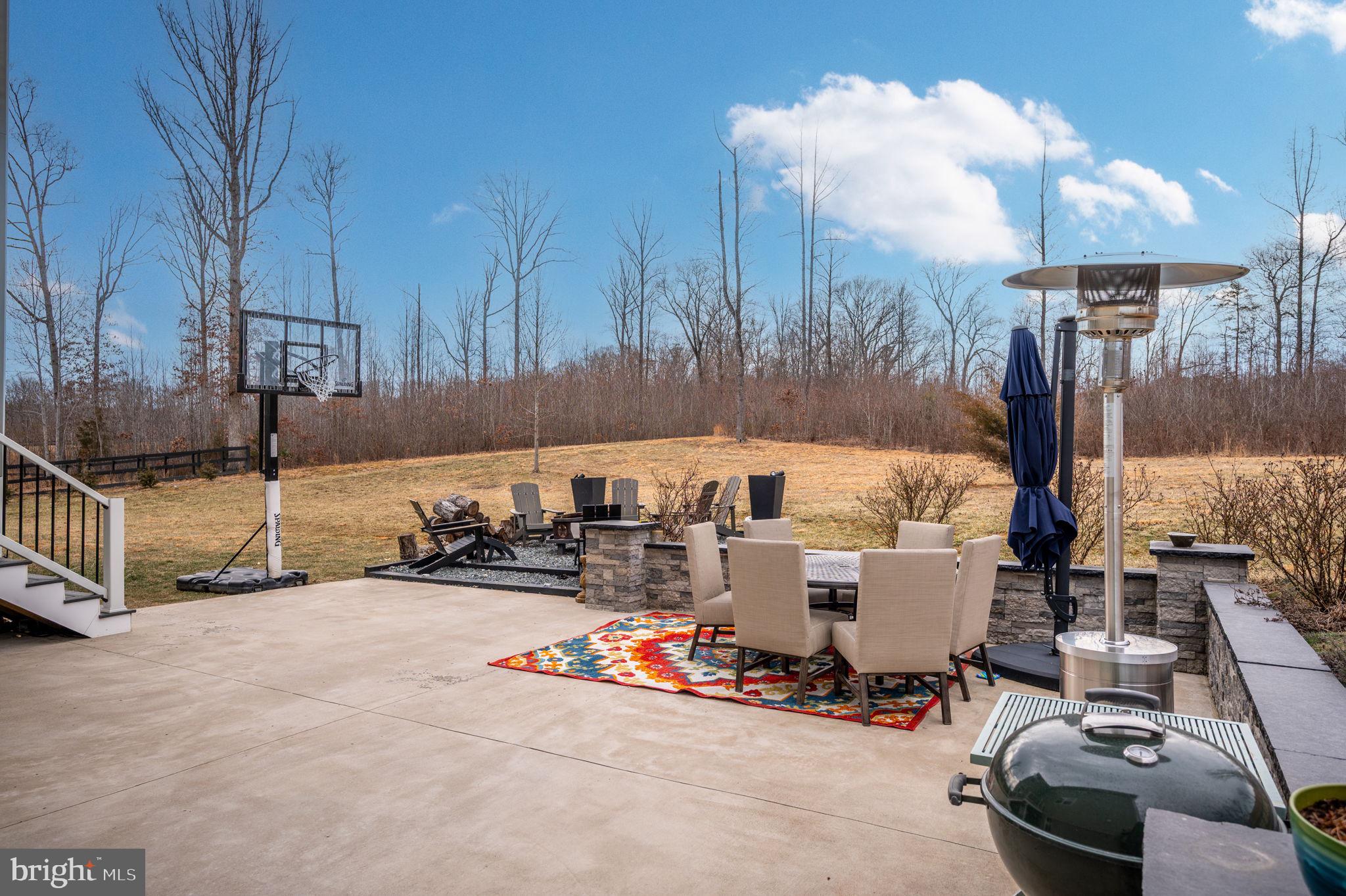 ROBERTS RUN - Residential Lease