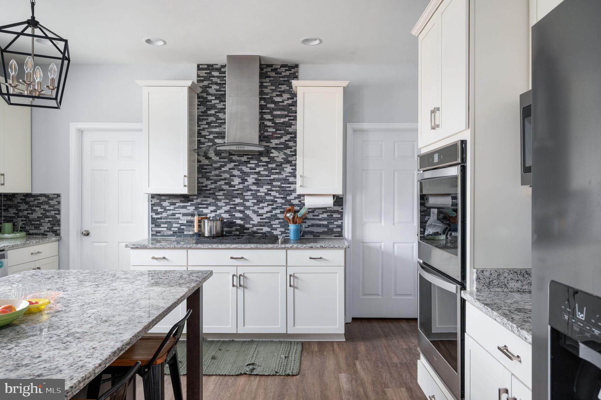 ROBERTS RUN - Residential Lease