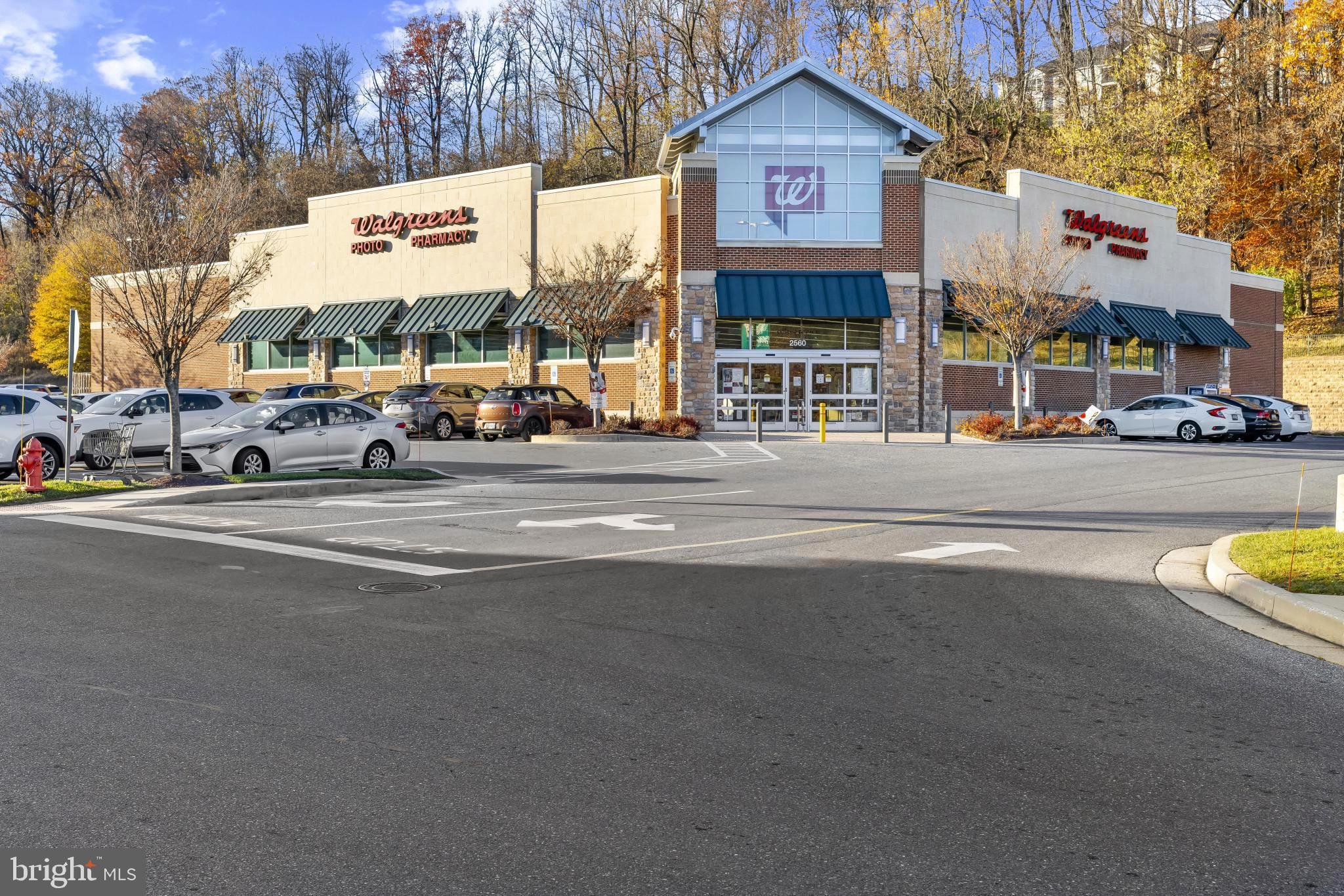 LONGMEADOW AT GARRISON - Residential