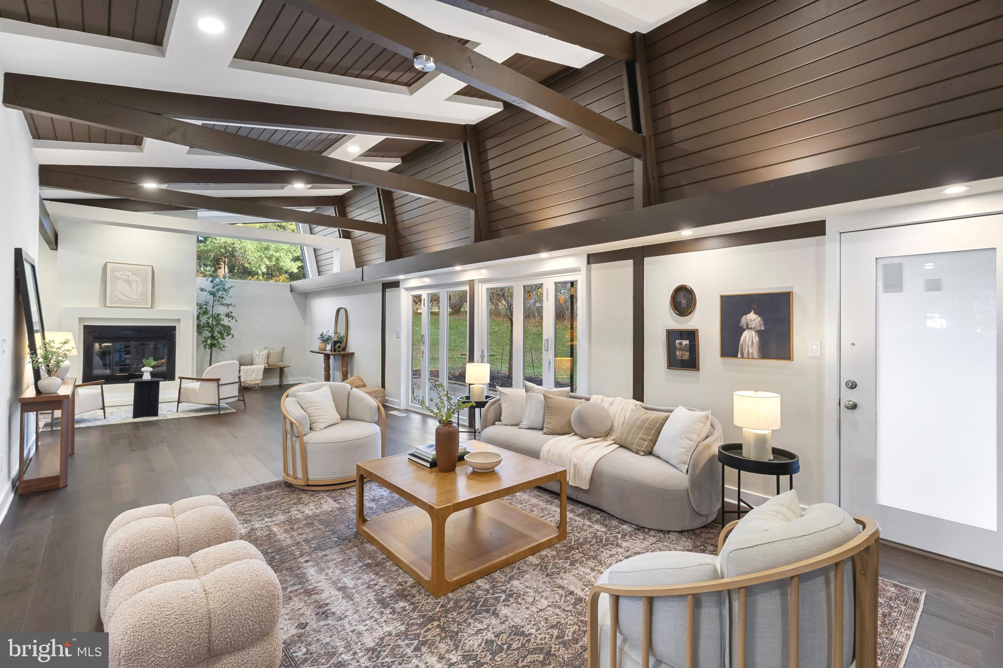 LONGMEADOW AT GARRISON - Residential