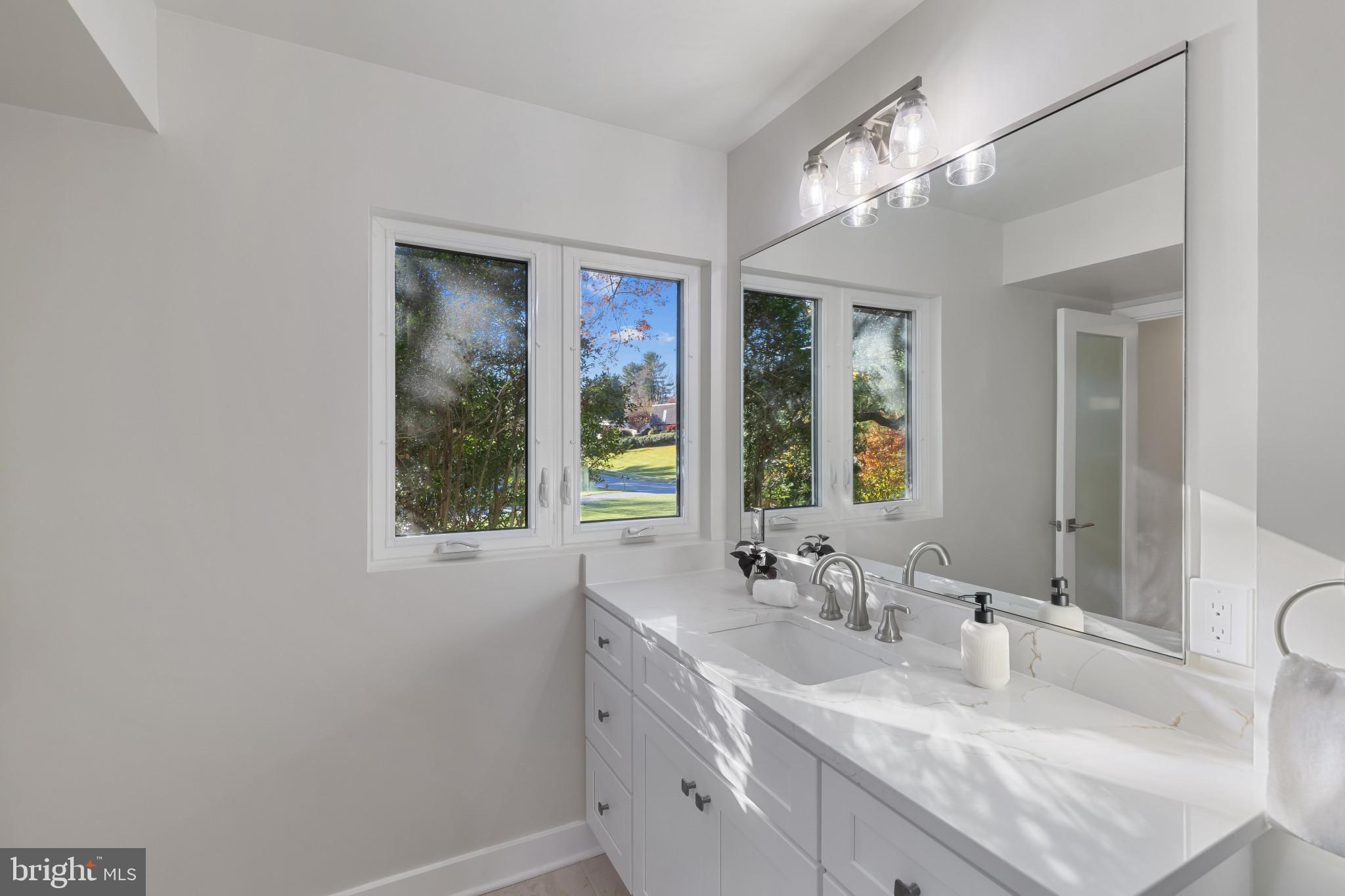 LONGMEADOW AT GARRISON - Residential