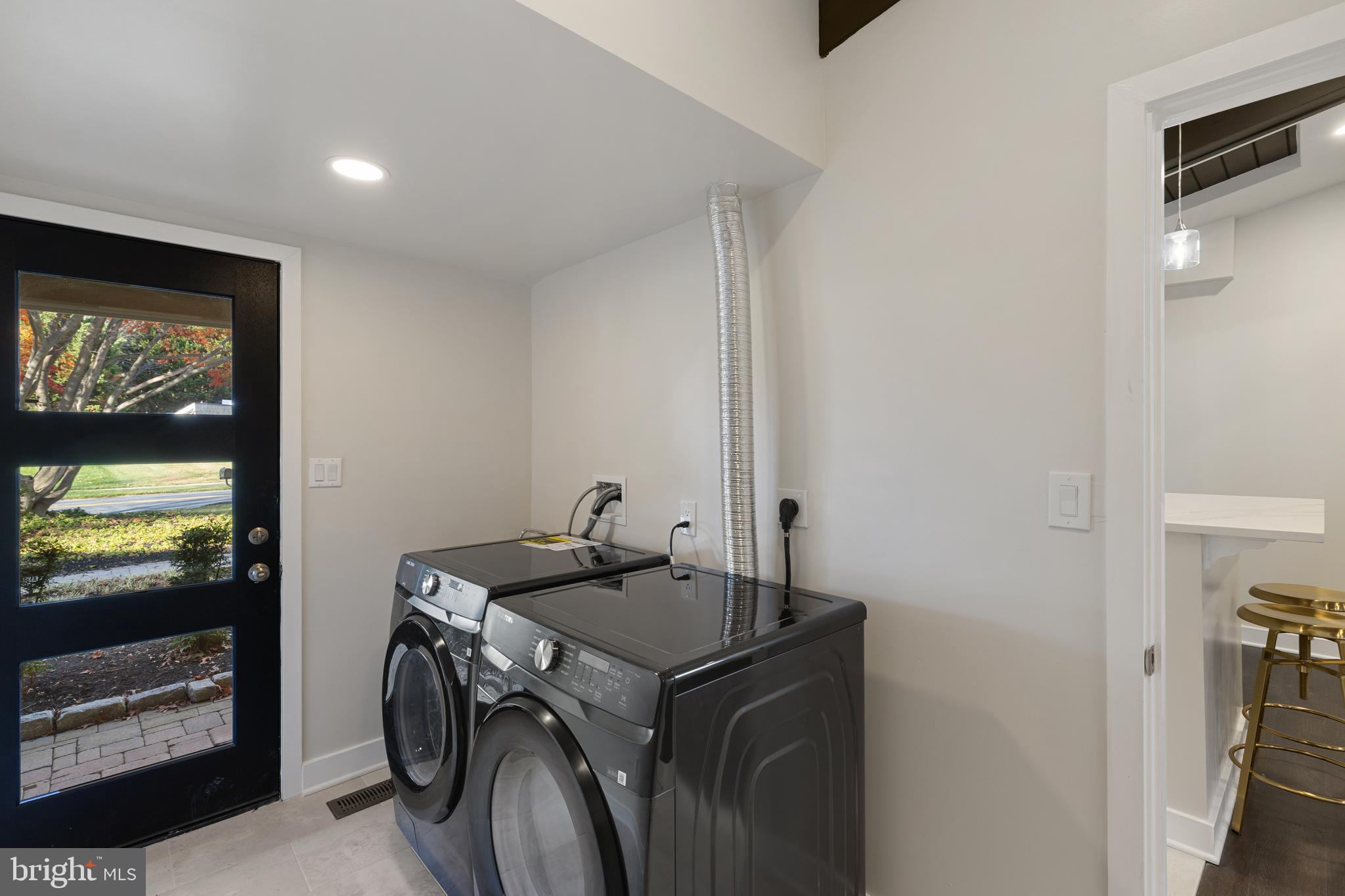 LONGMEADOW AT GARRISON - Residential