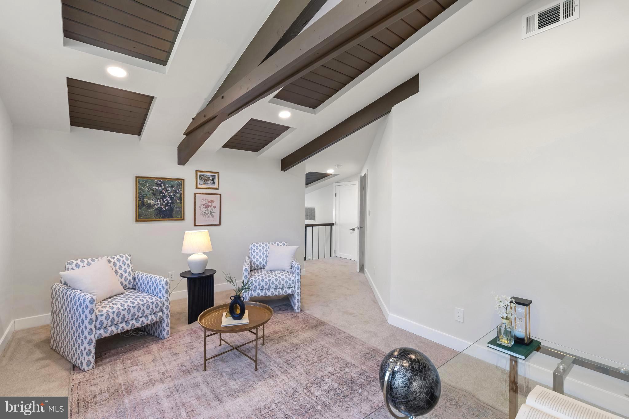 LONGMEADOW AT GARRISON - Residential