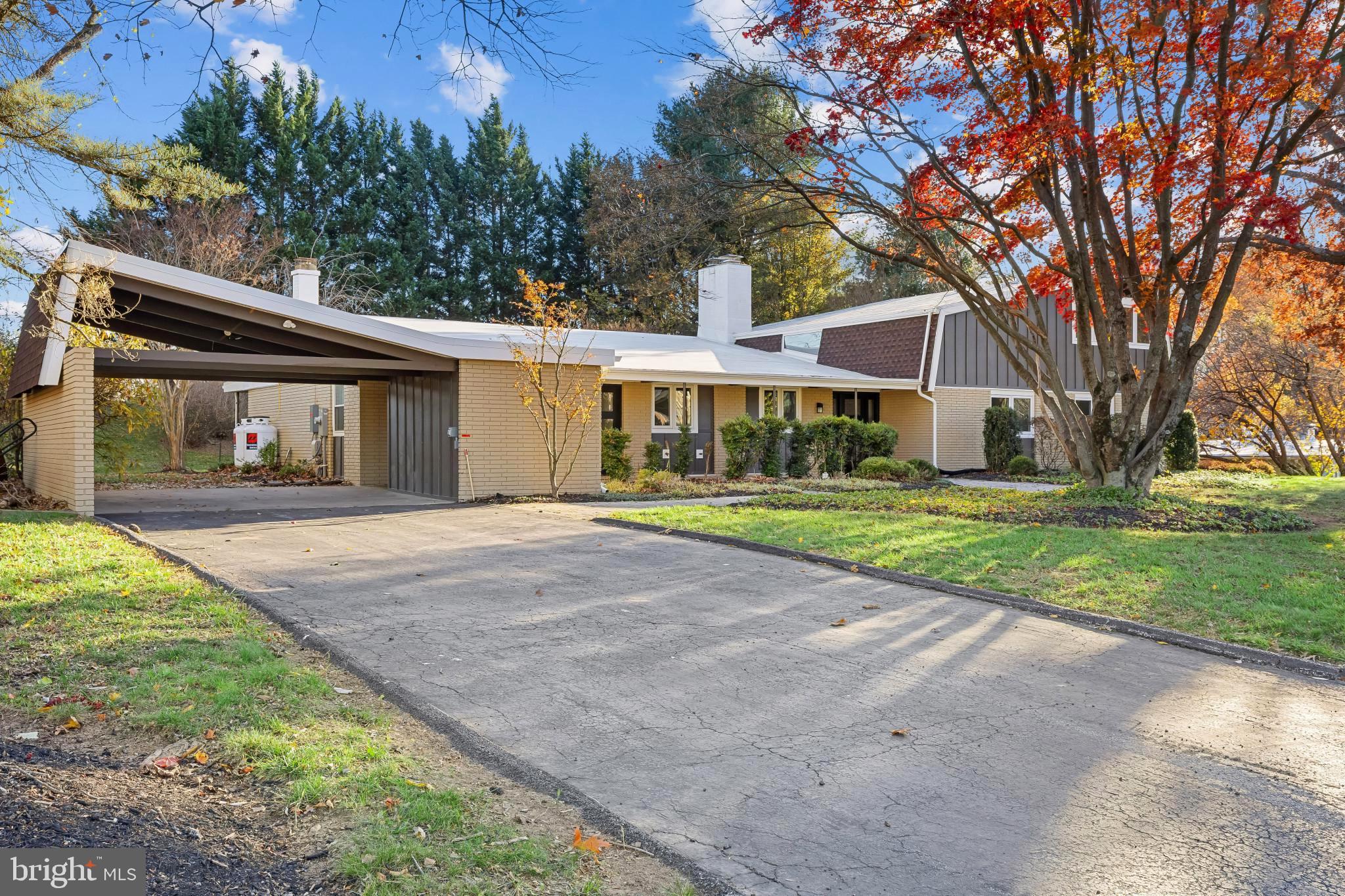 LONGMEADOW AT GARRISON - Residential