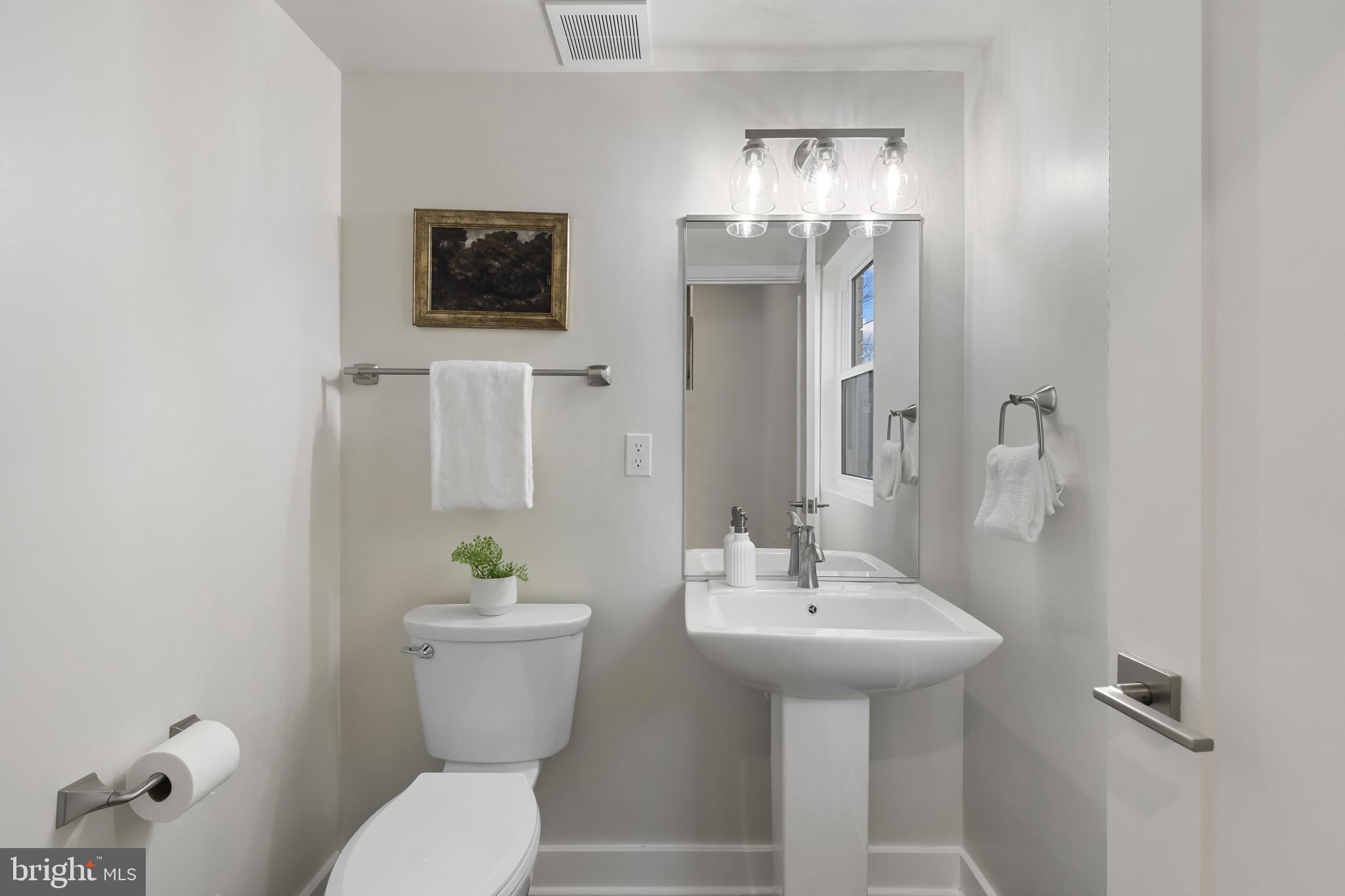 LONGMEADOW AT GARRISON - Residential