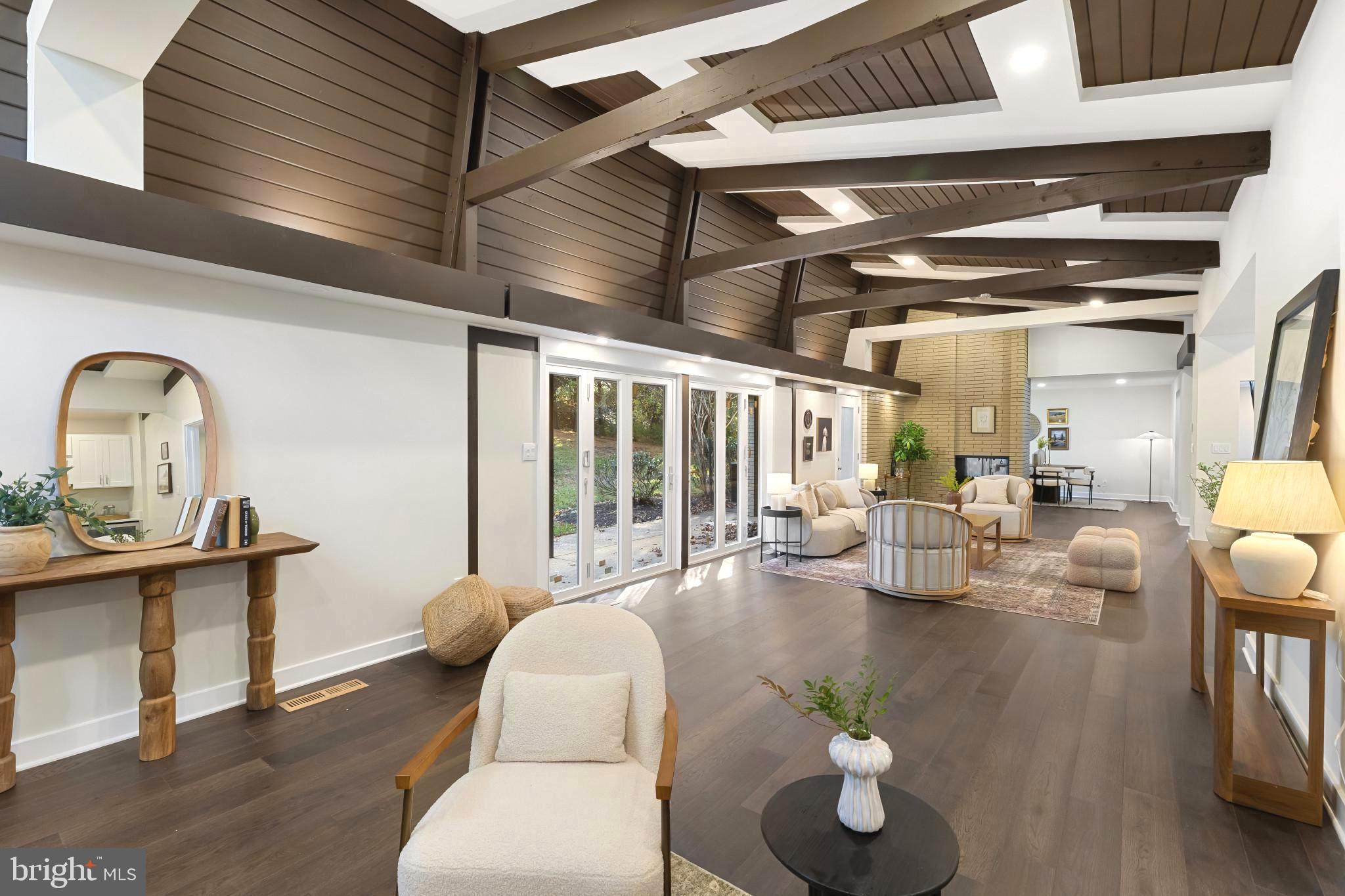 LONGMEADOW AT GARRISON - Residential