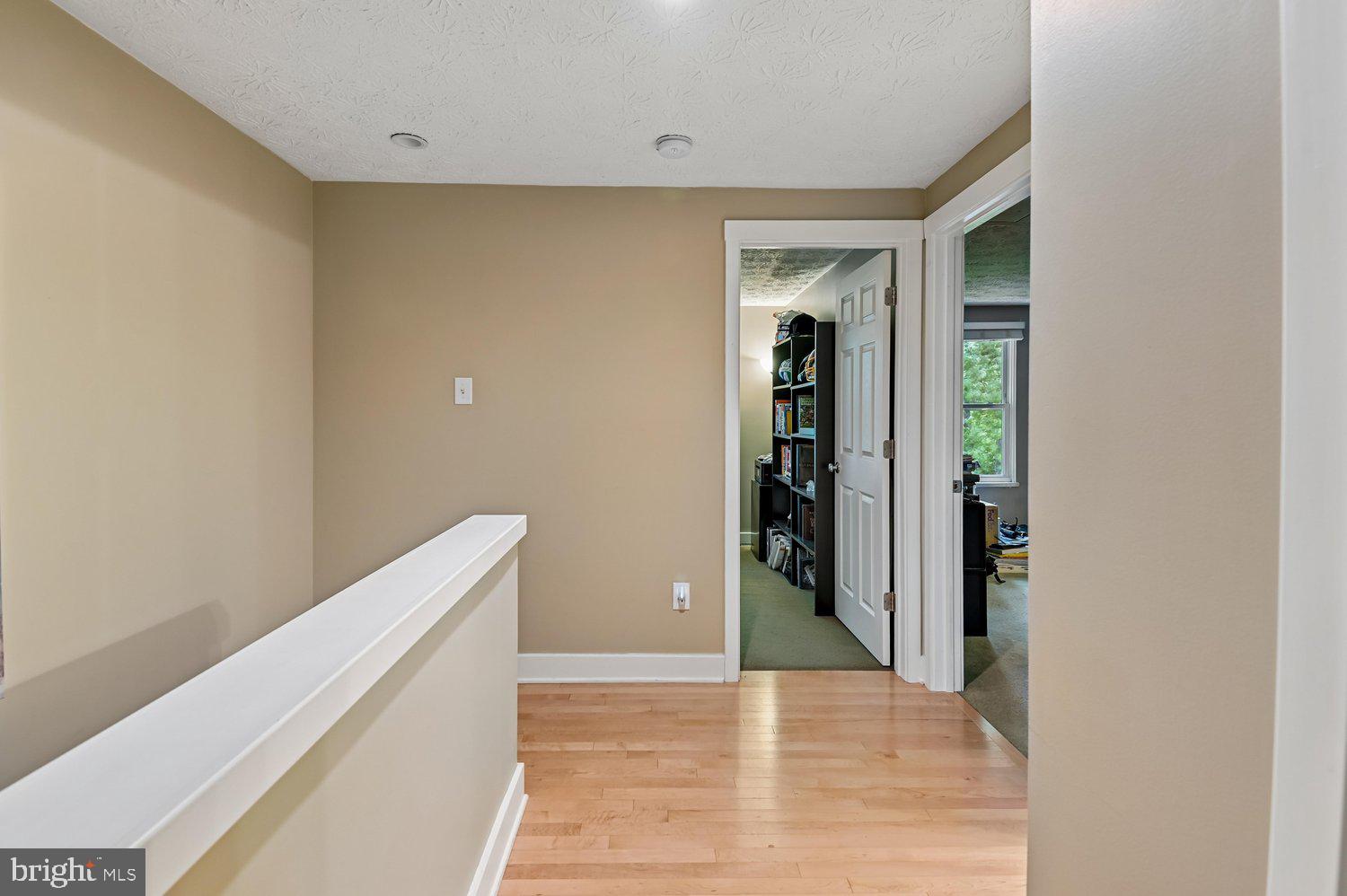 OAKMONT - Residential