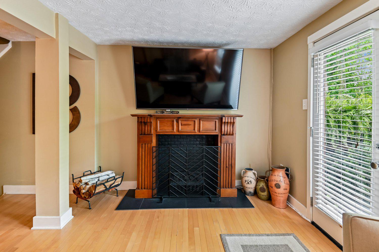 OAKMONT - Residential