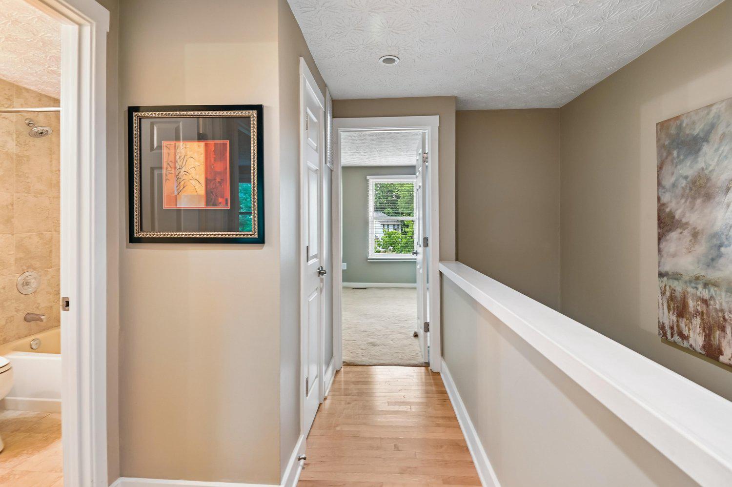 OAKMONT - Residential