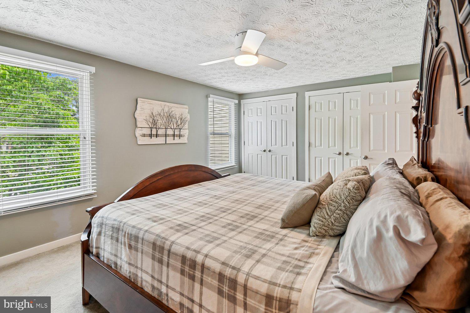 OAKMONT - Residential