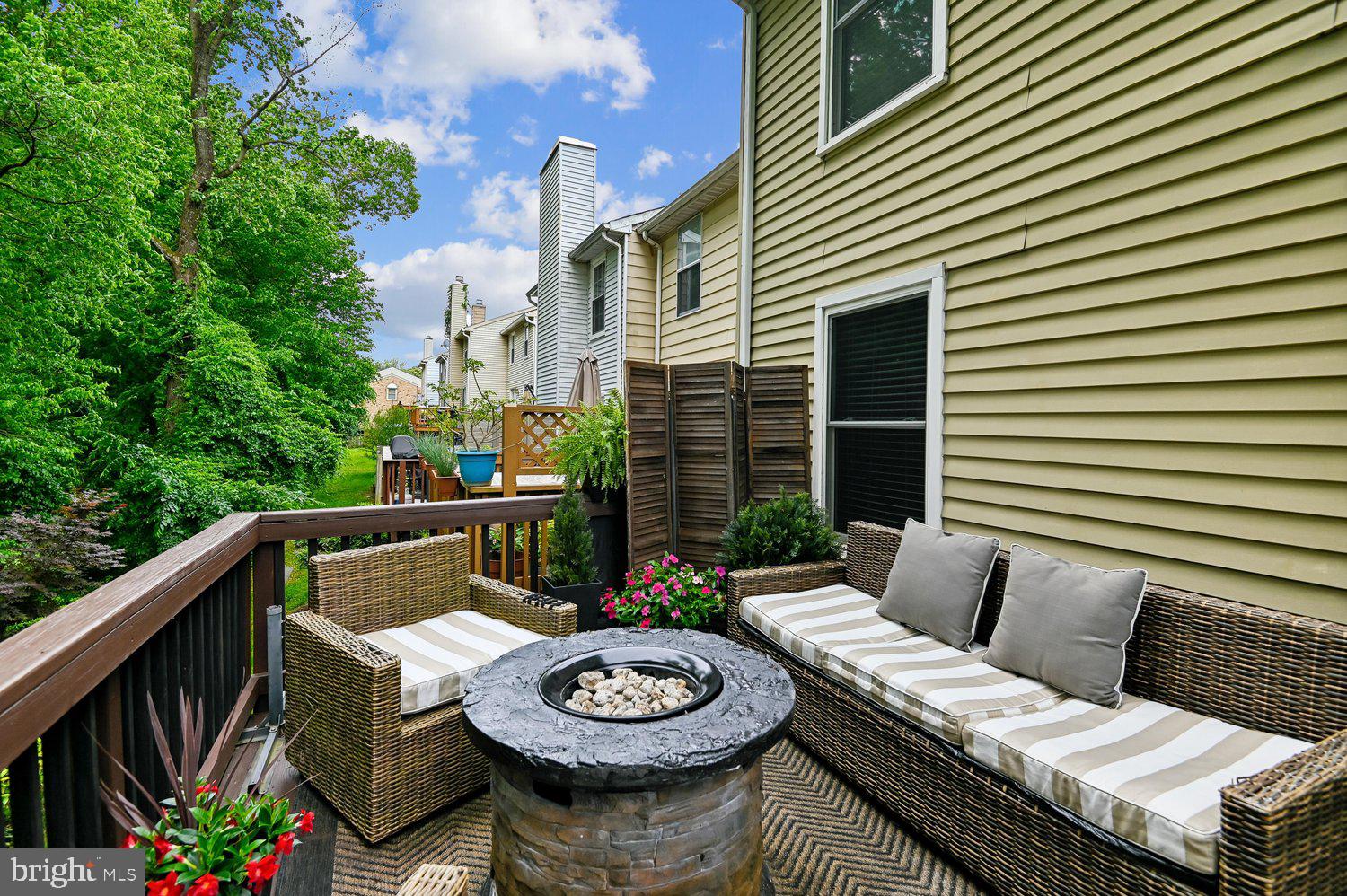 OAKMONT - Residential