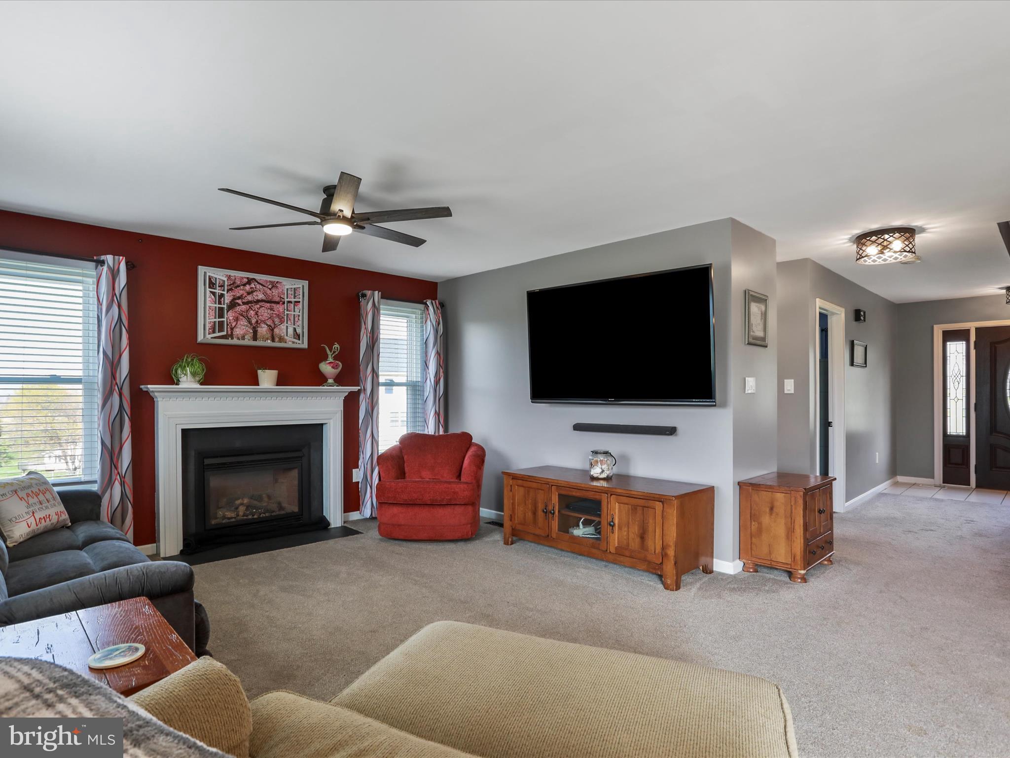 PROMISE LAND - Residential