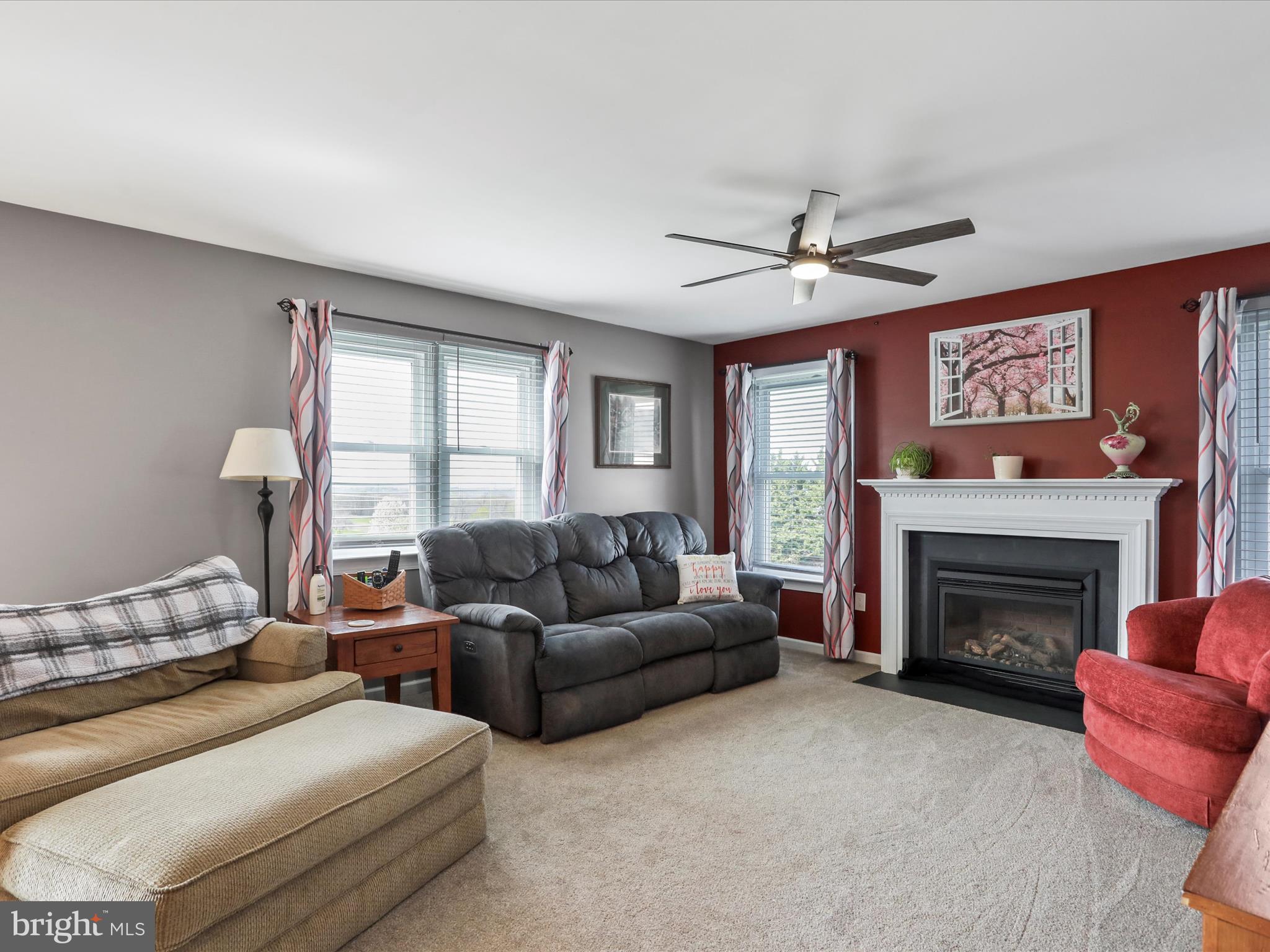 PROMISE LAND - Residential