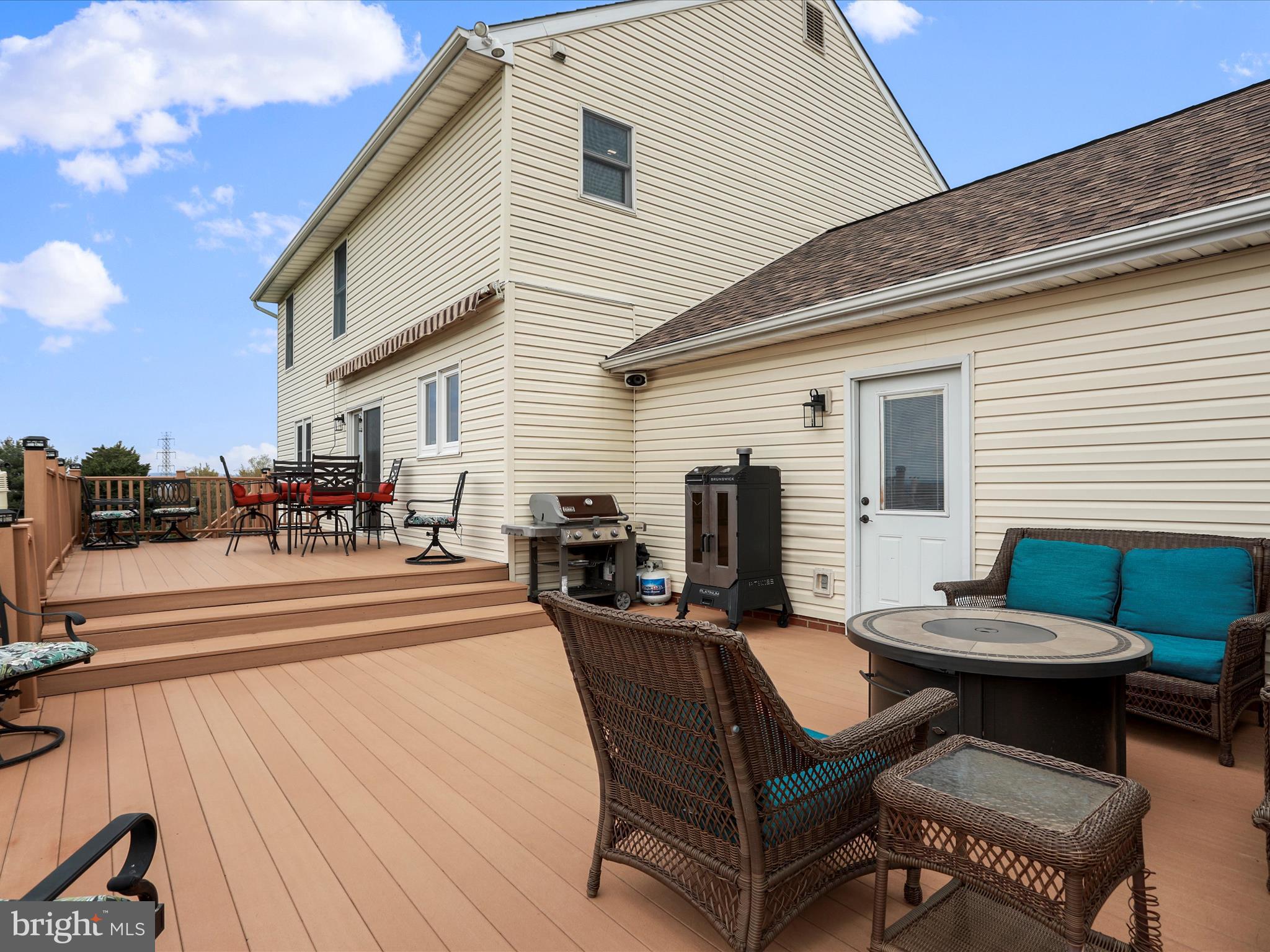 PROMISE LAND - Residential