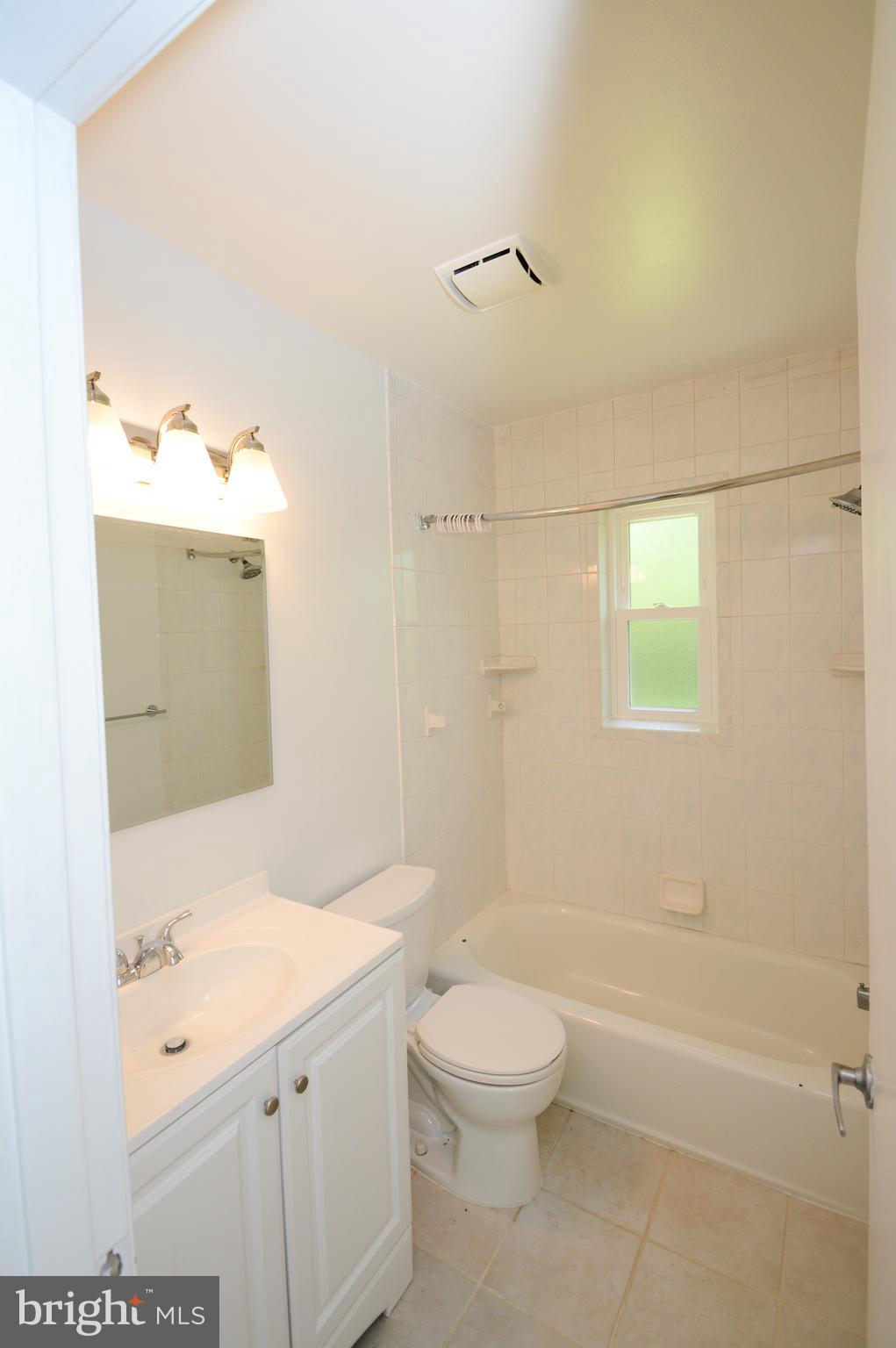 MT VERNON TERRACE - Residential Lease