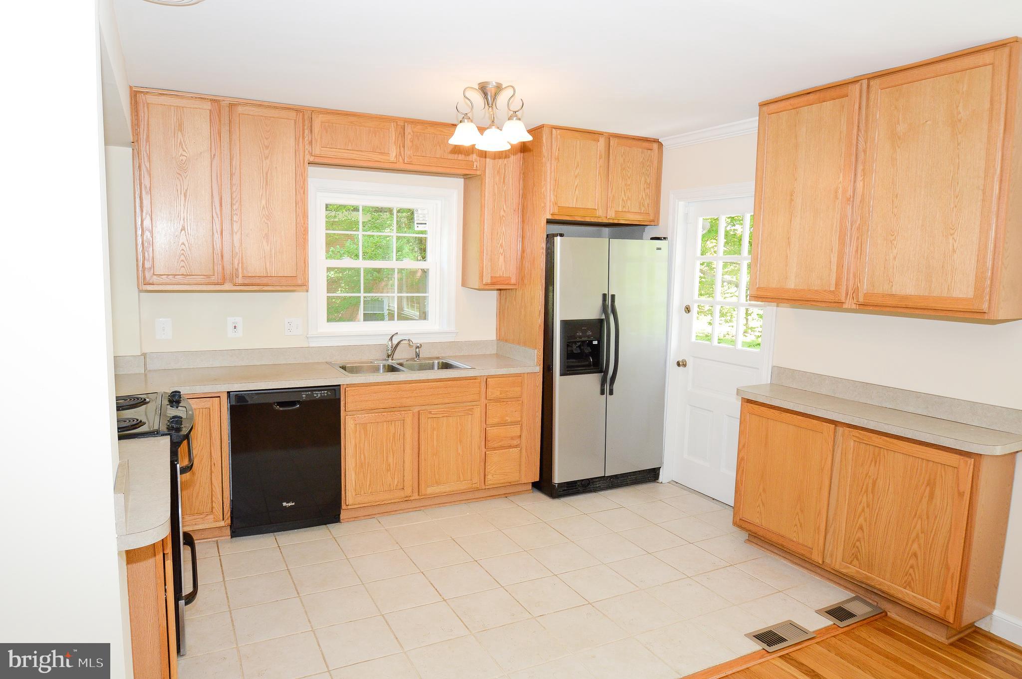 MT VERNON TERRACE - Residential Lease