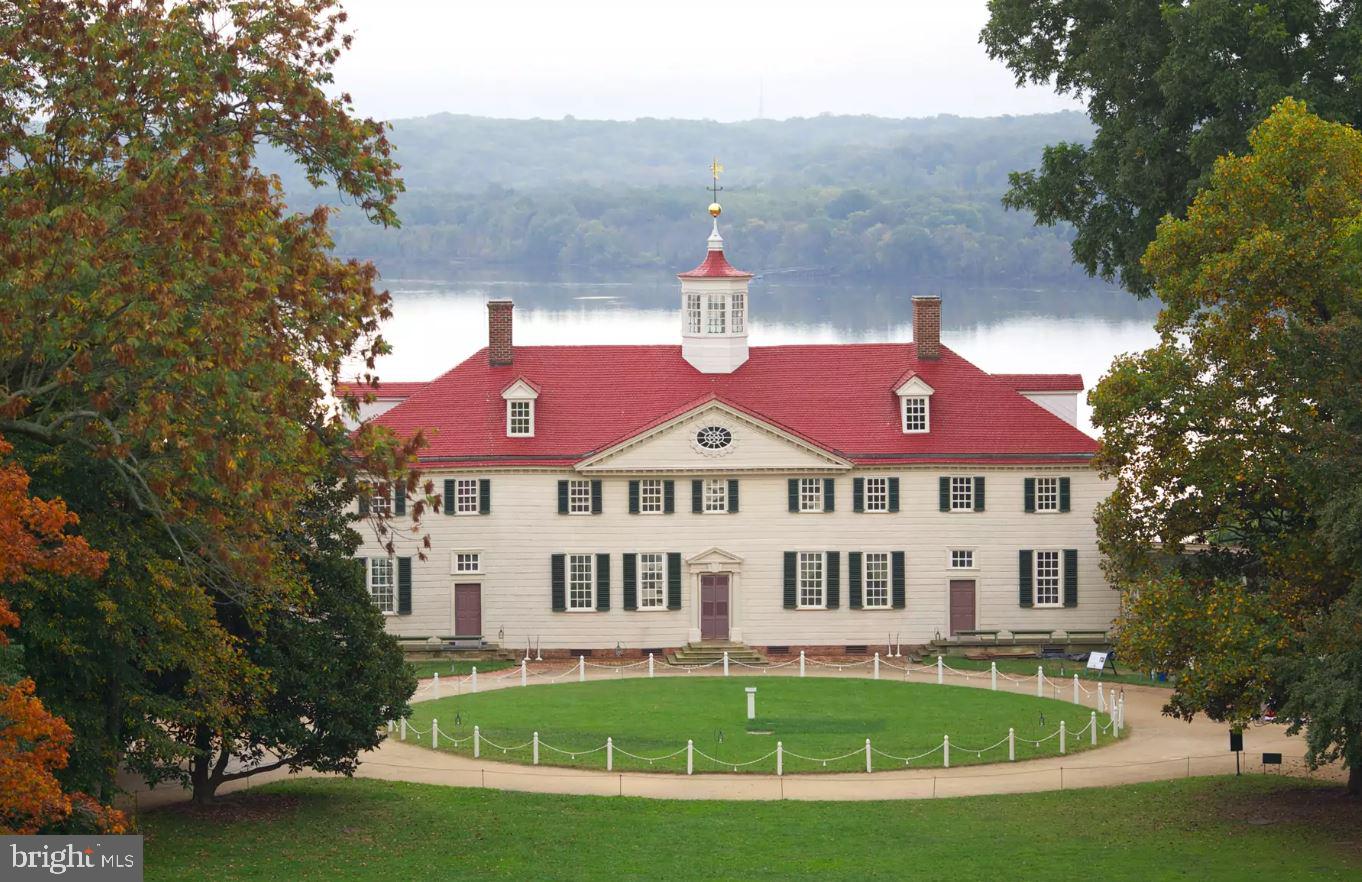 MT VERNON TERRACE - Residential Lease