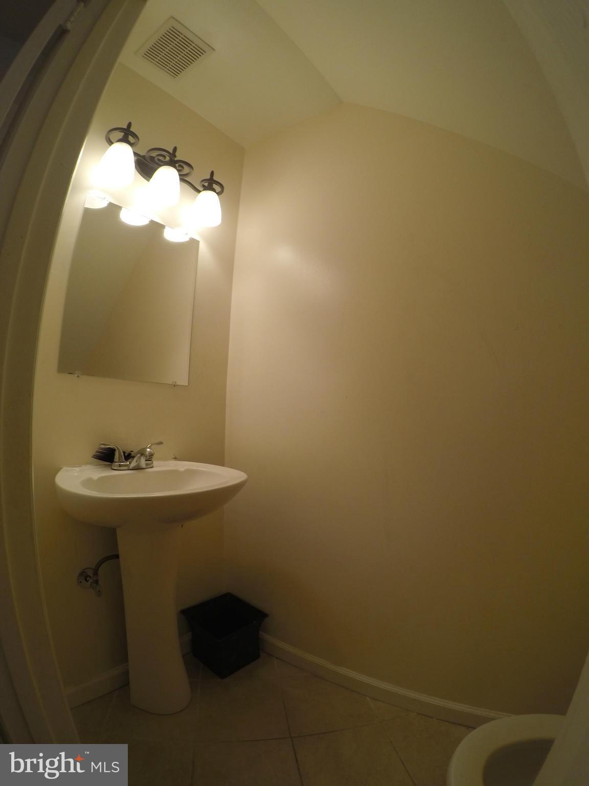 VILLAGE OF OWEN BROWN - Residential Lease