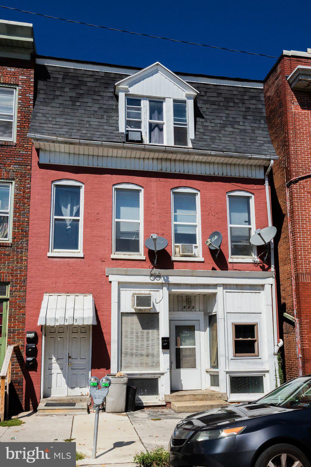 575-577 W MARKET STREET