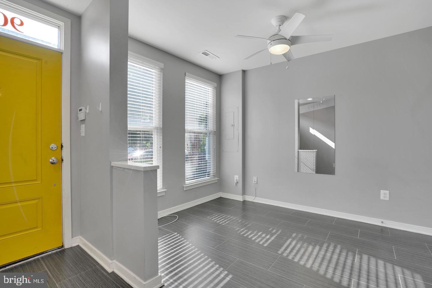 CAPITOL QUARTER - Residential Lease