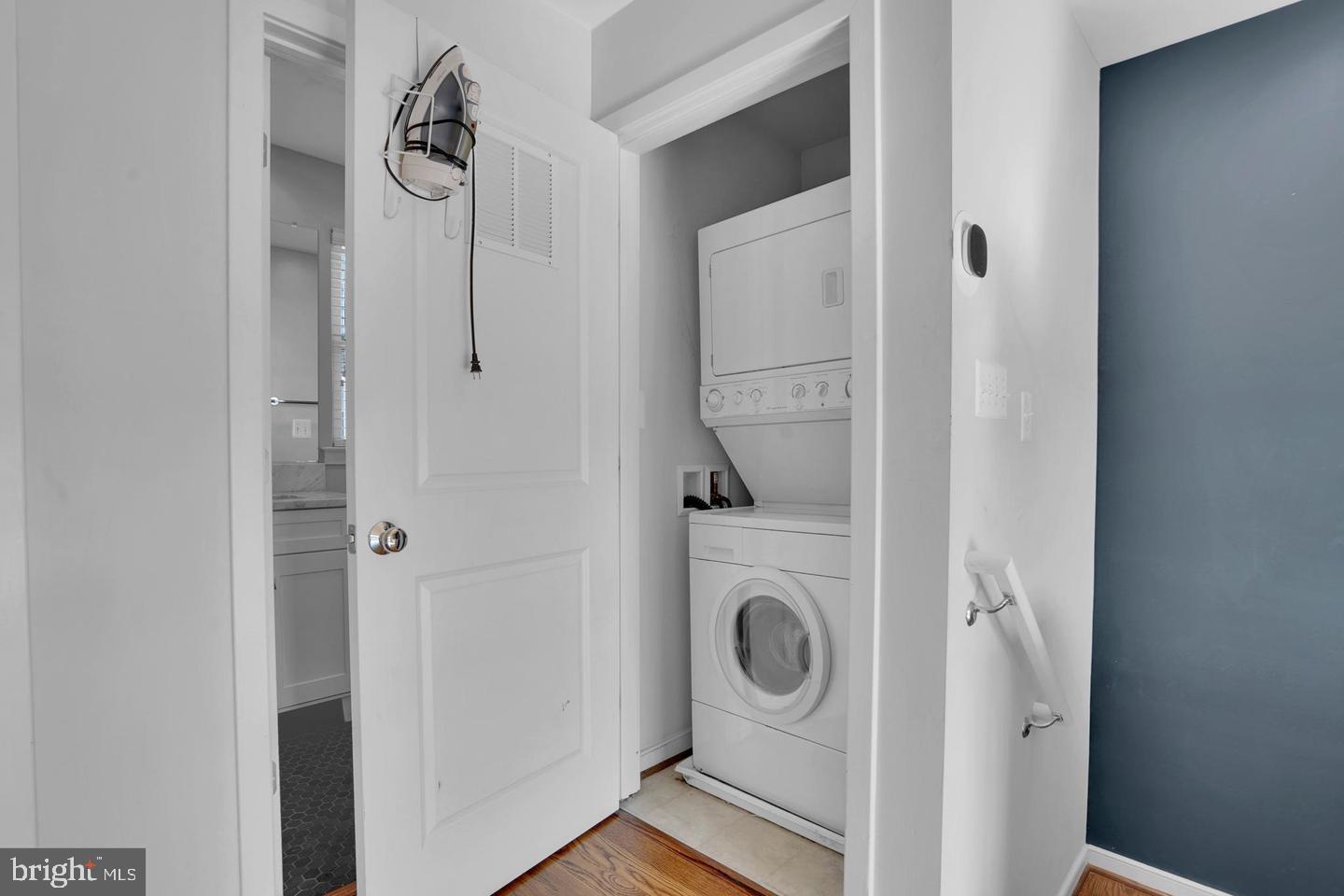 CAPITOL QUARTER - Residential Lease