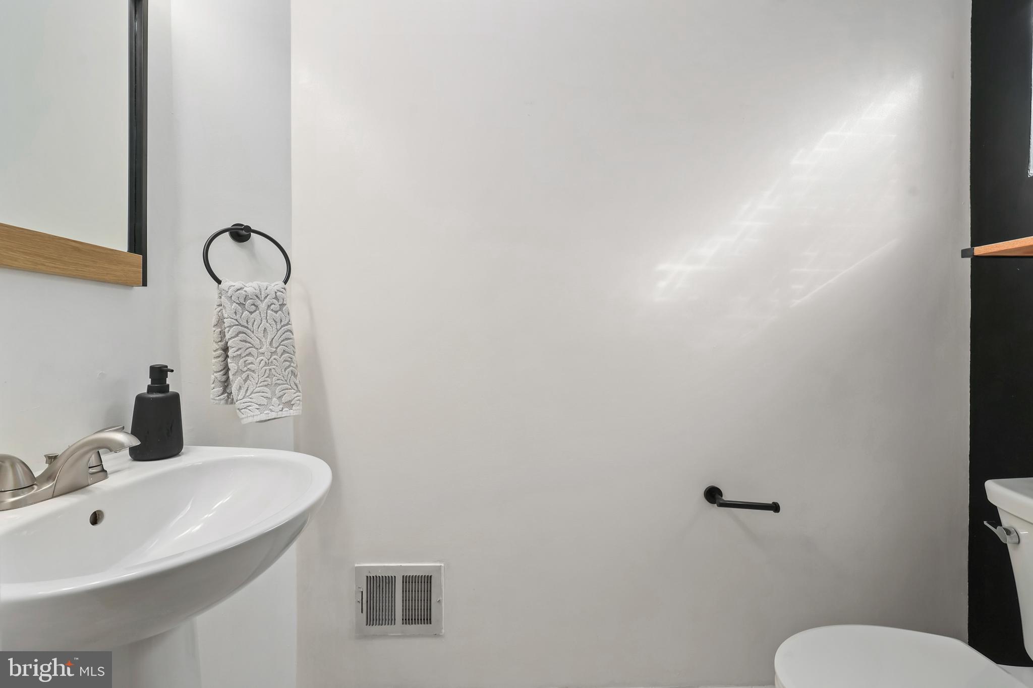 LINCOLN PARK - Residential